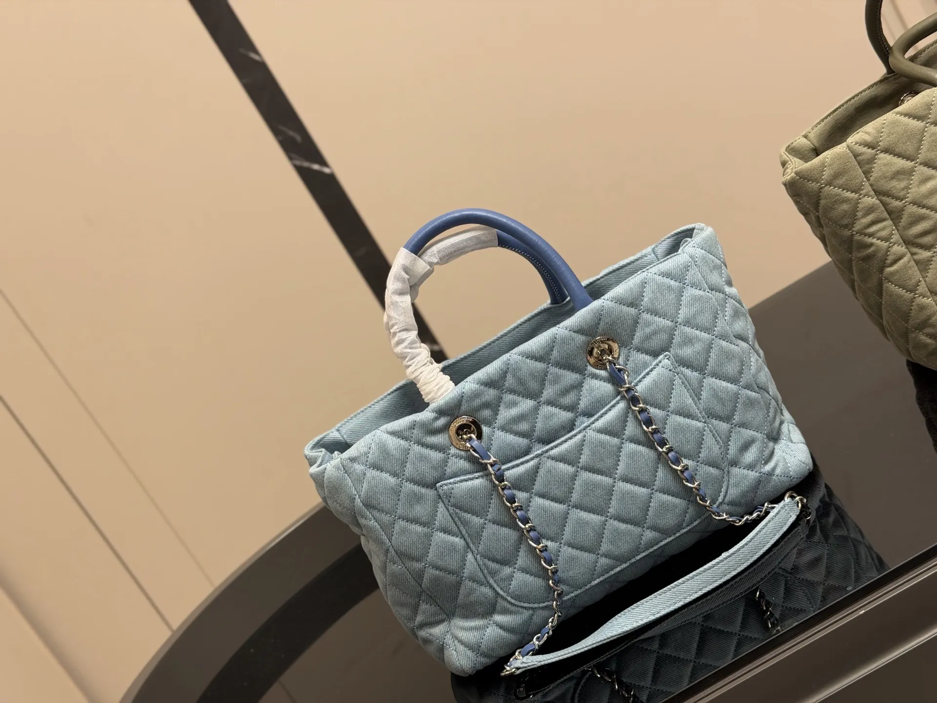 CHANEL 链条托特包 复古优雅 链条托特包 复古 大容量托特款