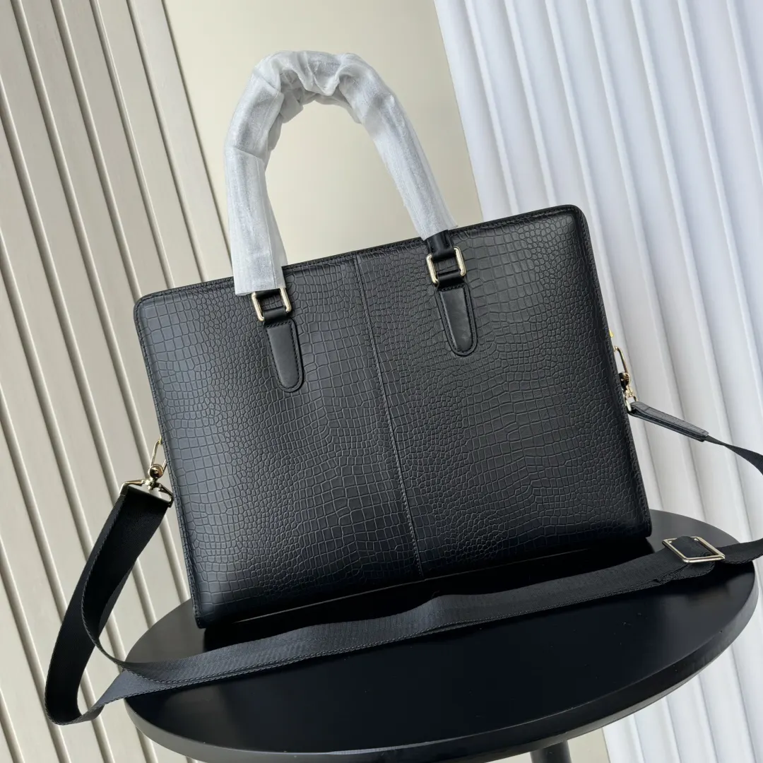 Prada 黑色 小牛皮 公文包 商務通勤款