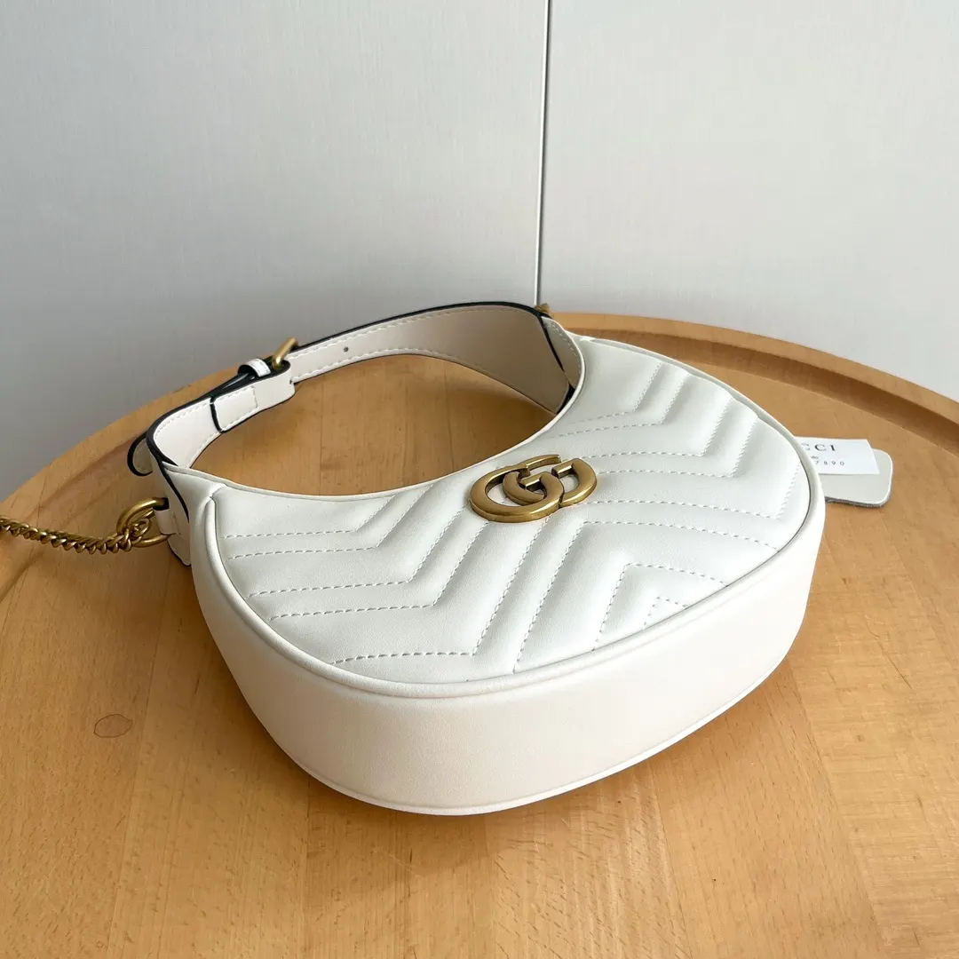 Gucci Marmont 绗缝皮革钱包 日常收纳款