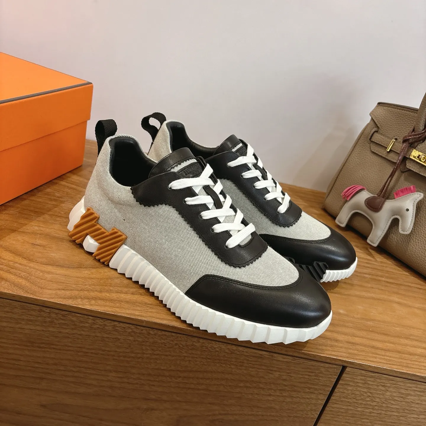 Hermès SS 运动鞋