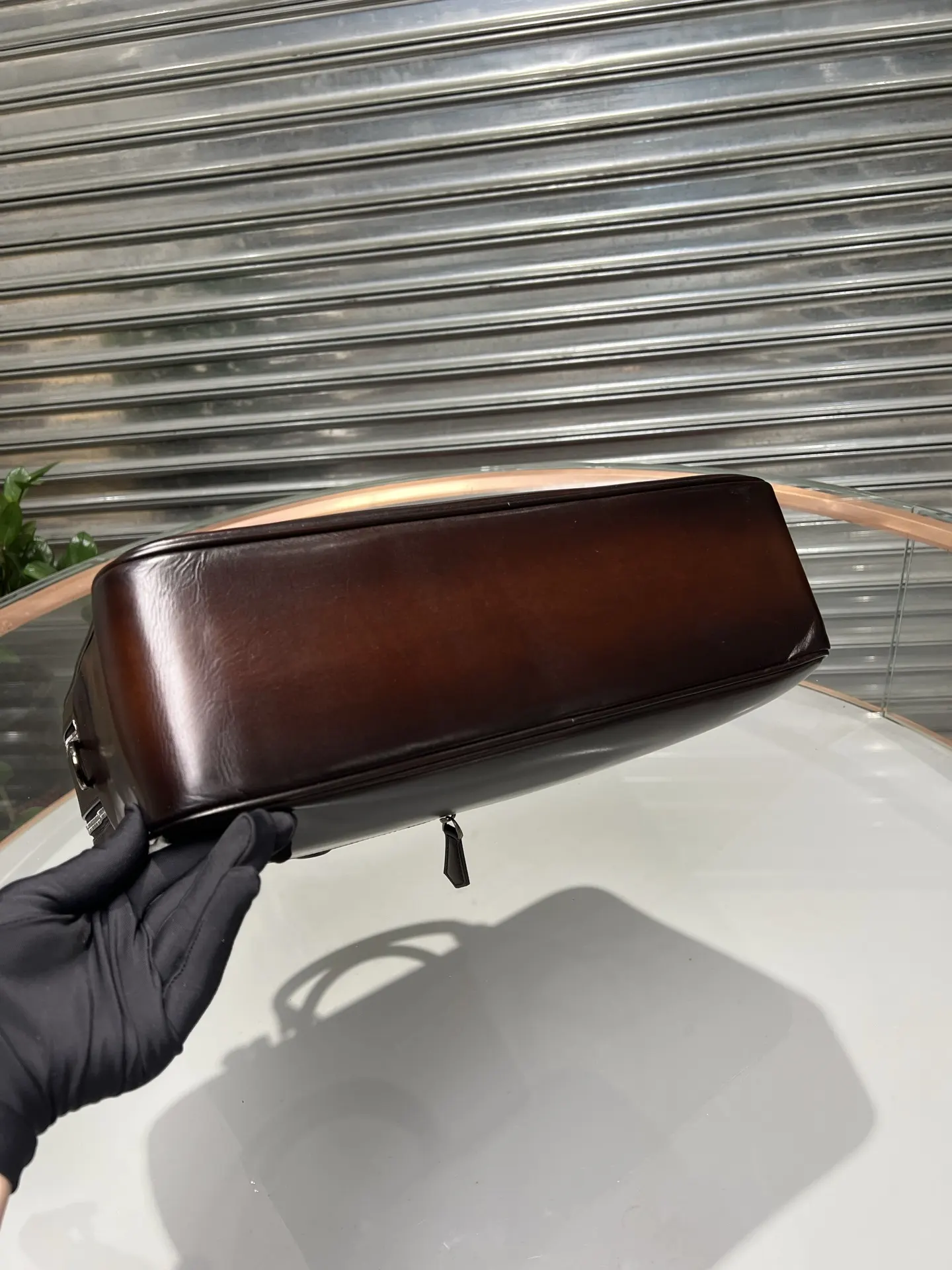 小牛皮 双拉链中号公文包 皮料 意大利进口小牛皮 工艺 车缝 商务通勤款