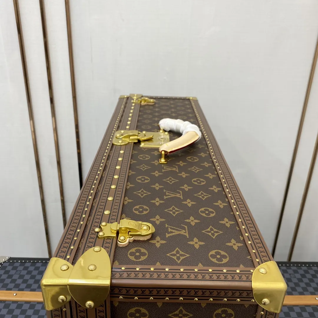 LV 金色 帆布 硬箱 纯铜五金 ALZER 硬箱 著名的Alz 行李箱 旅行拉杆款 轻便出行款