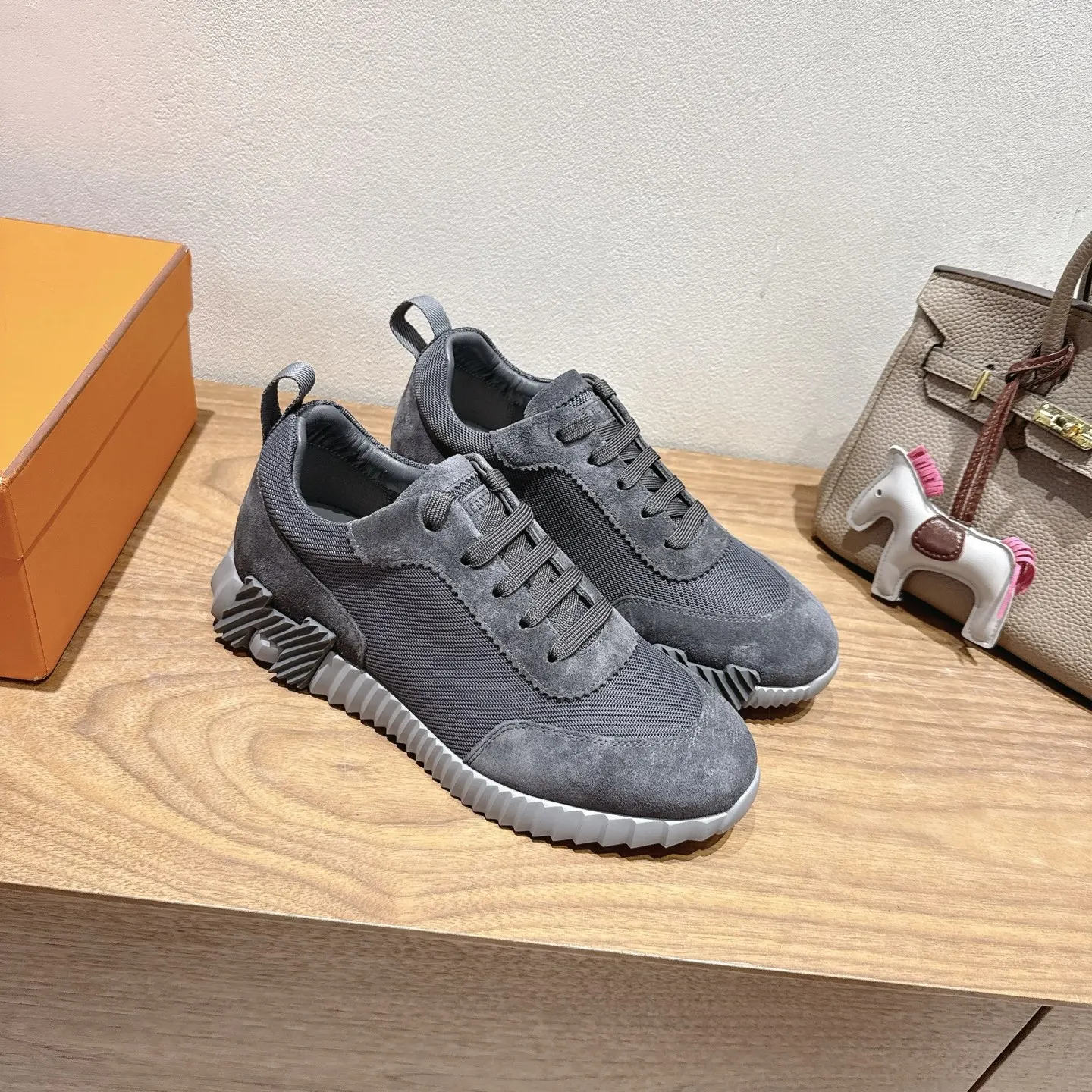 Hermès SS Sneakers