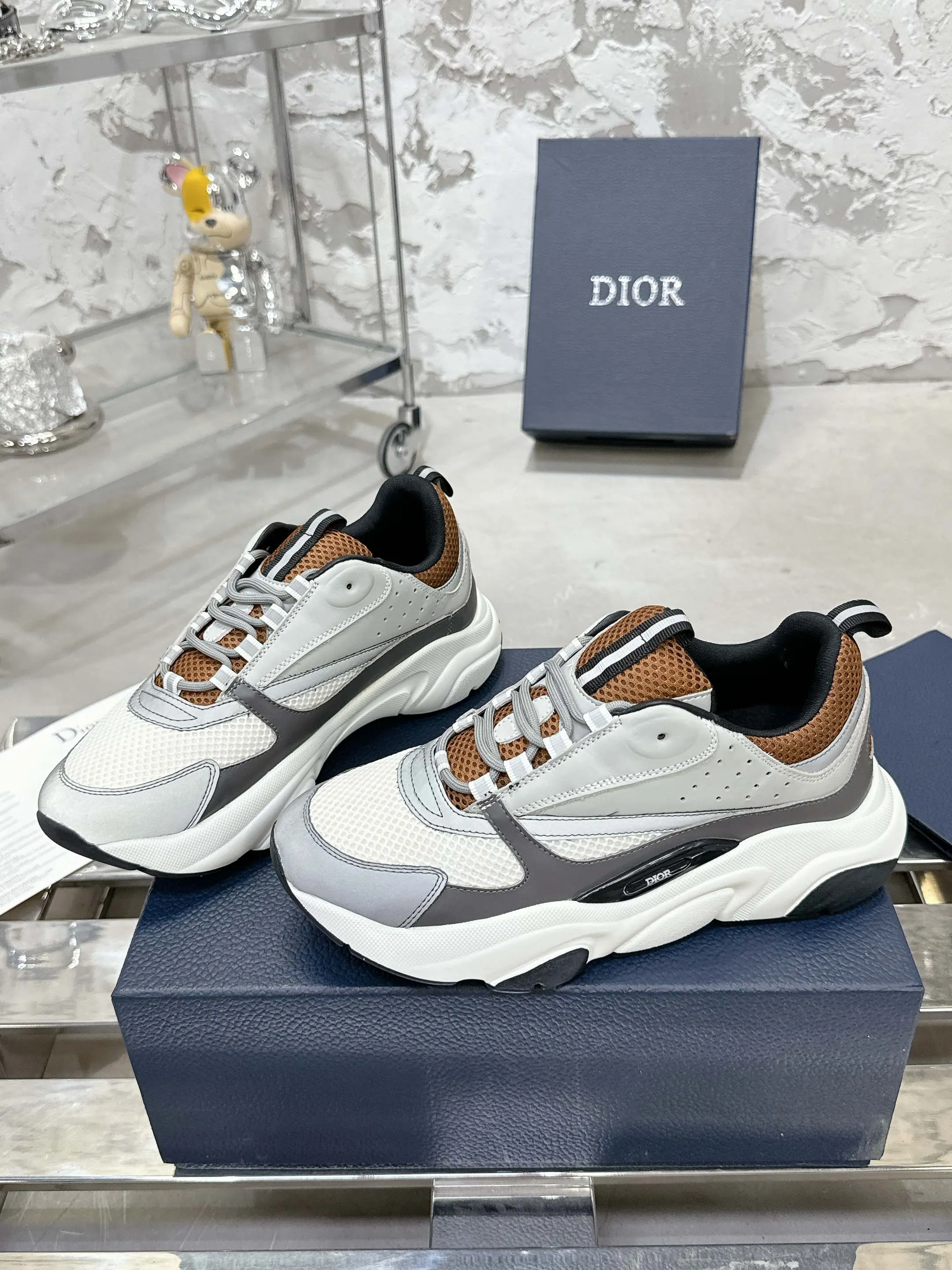 Dior B22 Sneakers