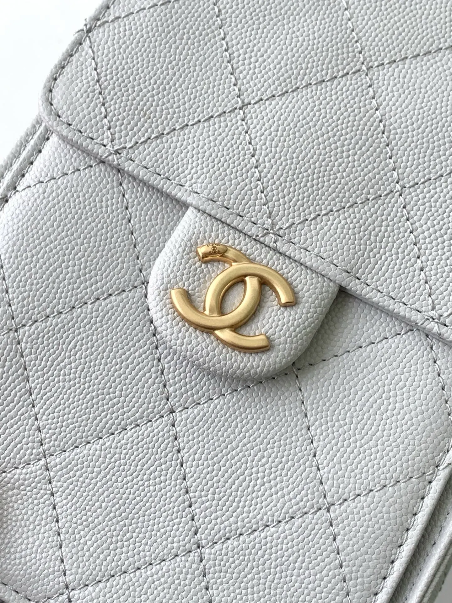 CHANEL Hobo 进口 免税 球纹皮嘻哈包 腋下包 复古腋下背款