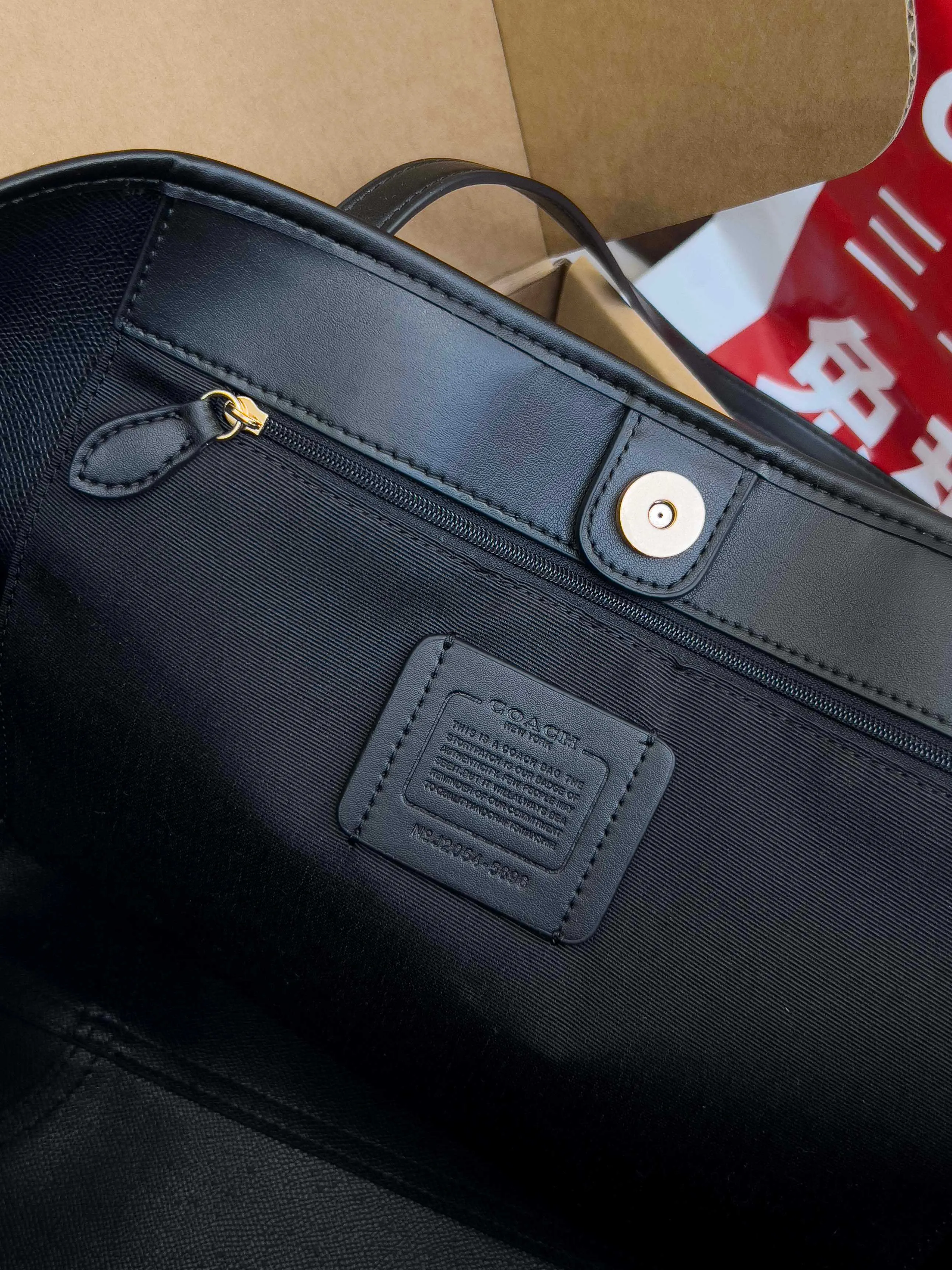 Coach 老花 帆布 图片 金典款双面托特包 可双面使 大容量托特款