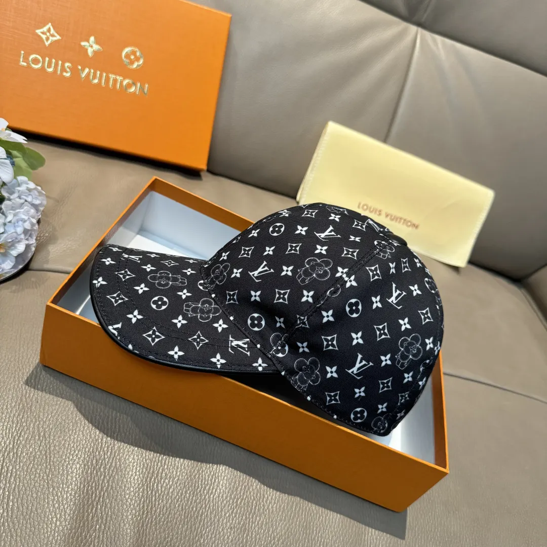 Louis Vuitton Fashion Item Casual Leather