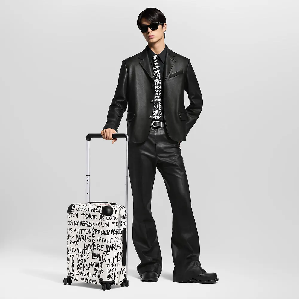 Silver Suitcase Travel Lightweight Image 5 Silver Suitcase Travel Lightweight Image 5