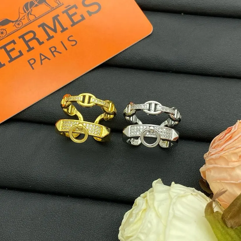 Hermès 首饰 精致配饰 耳饰