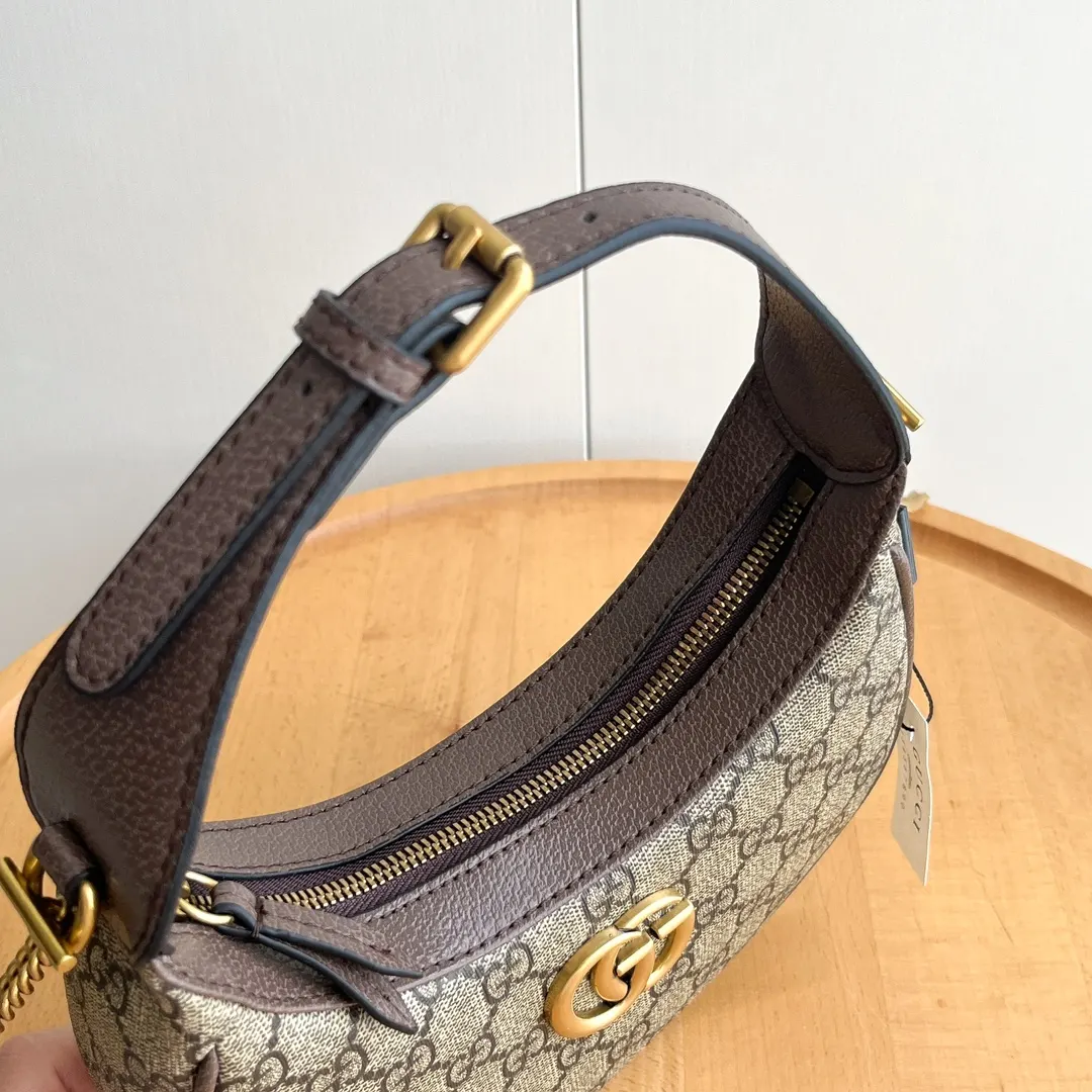 Gucci Marmont 棕色 Monogram 腋下包