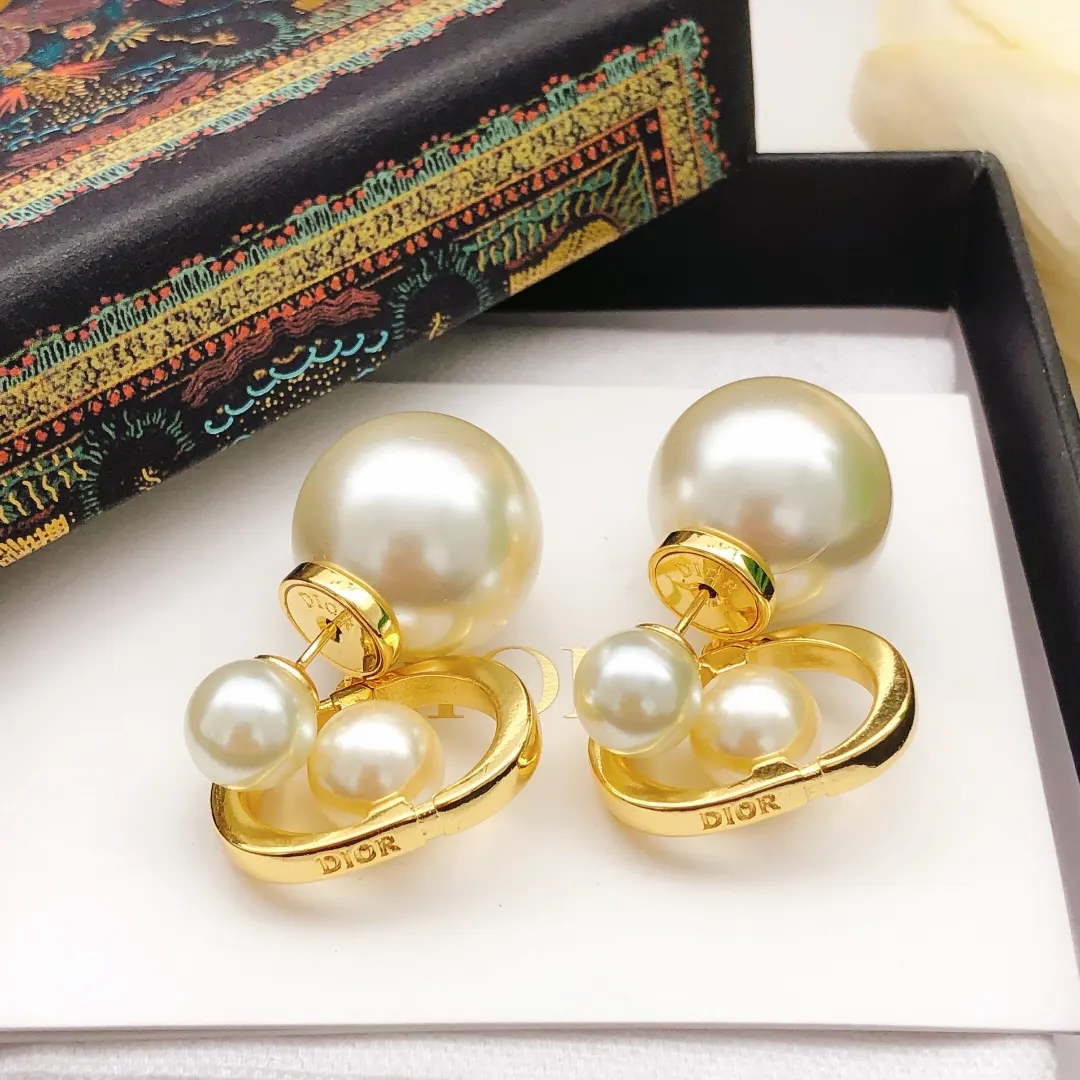 Dior Pearl Earrings Gold