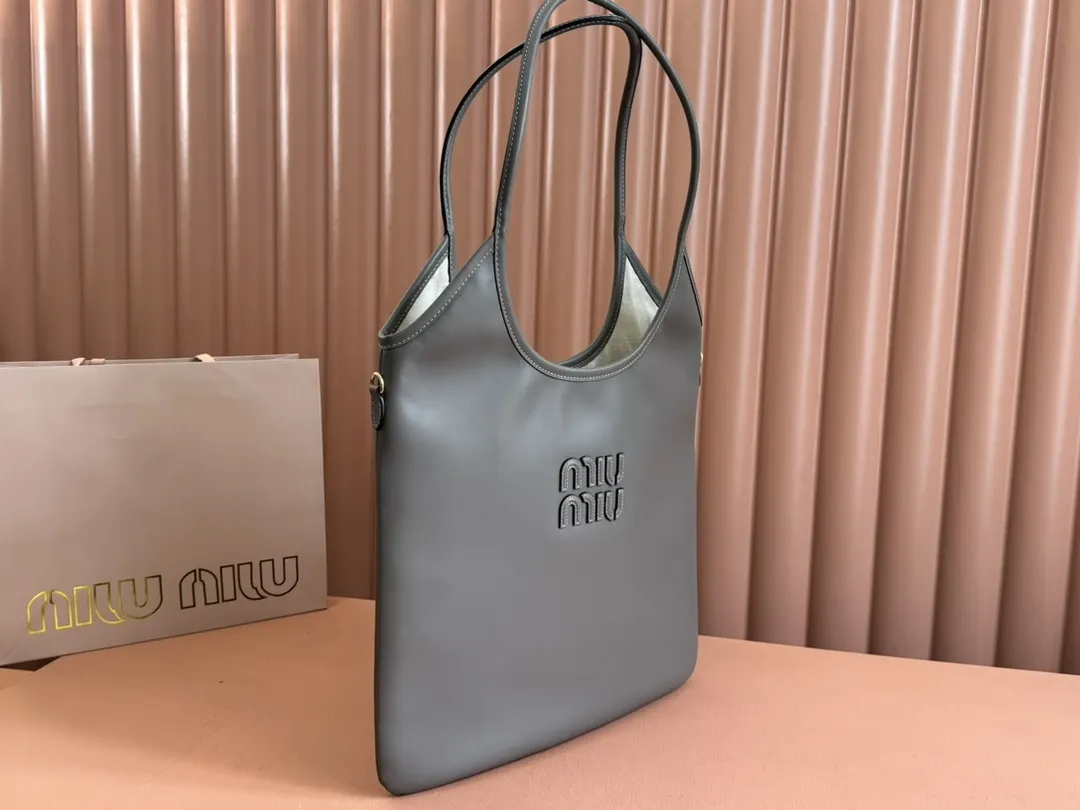 Miu 金色 牛皮 托特包 大容量托特款