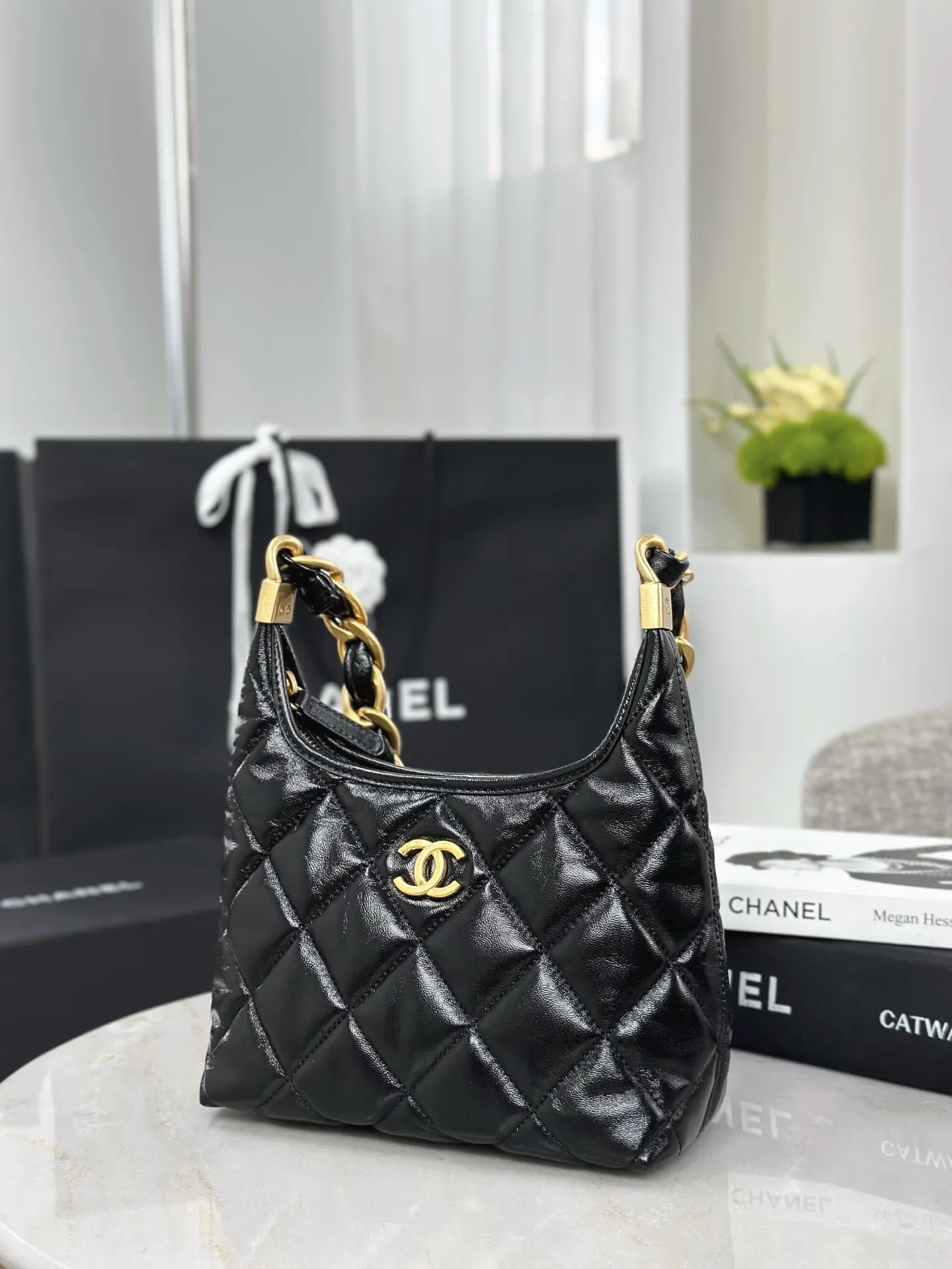 Chanel Oil Wax Sheepskin Hobo Underarm Bag One Shoulder Back
