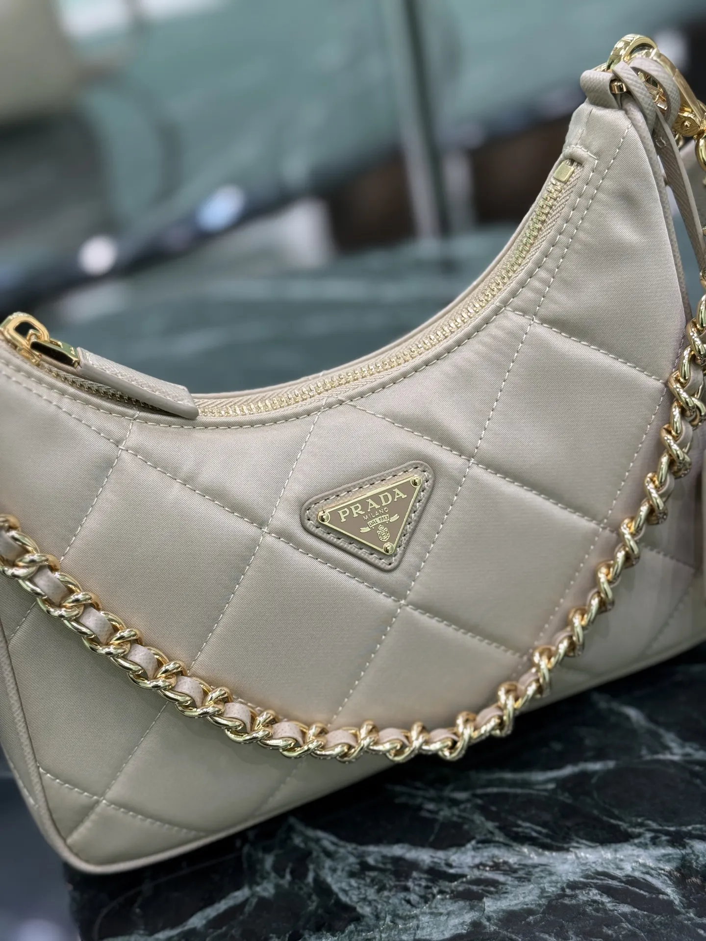 Hobo Shoulder Bag Vintage