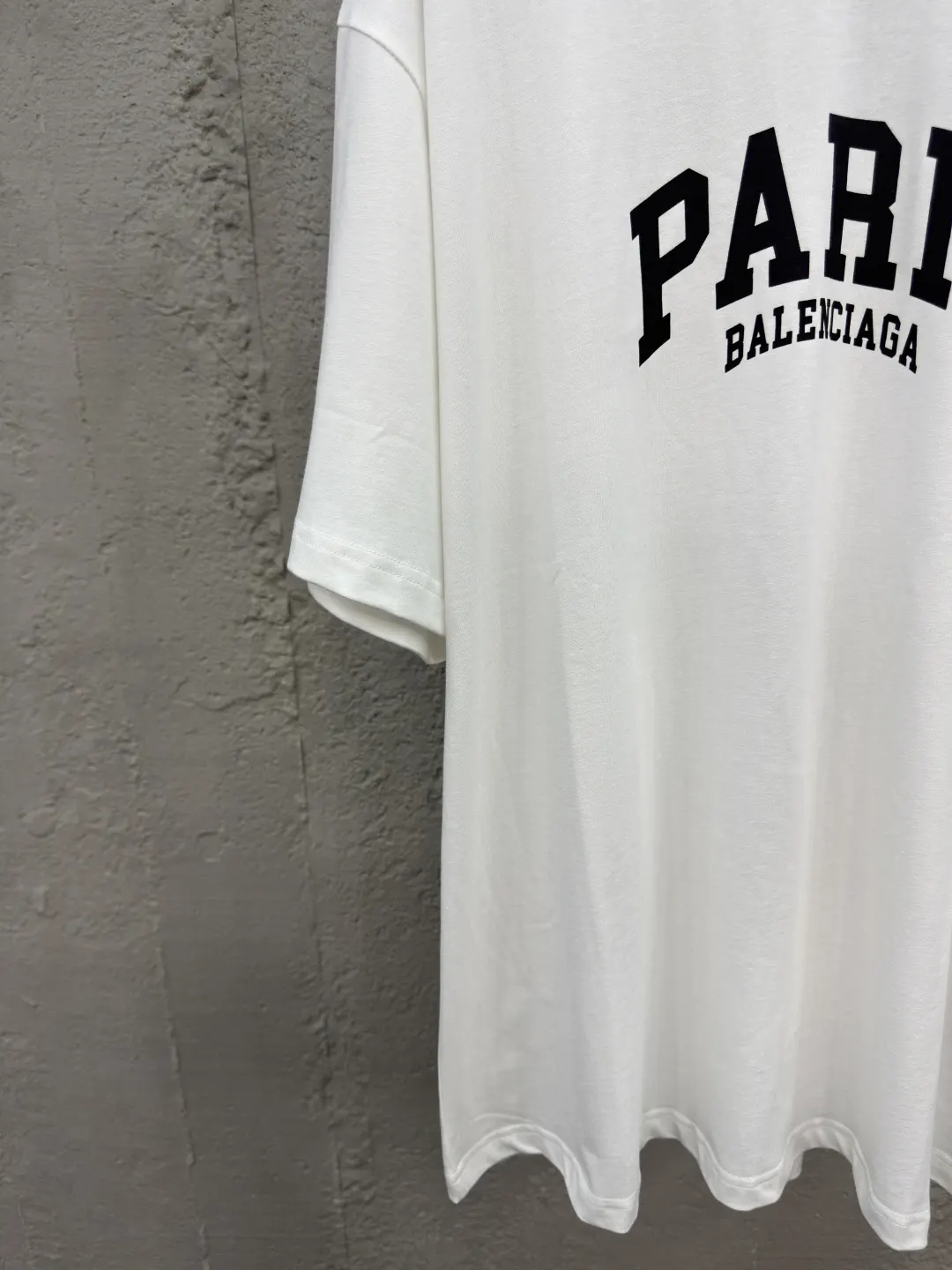 Balenciaga 白色 Logo 短袖T恤