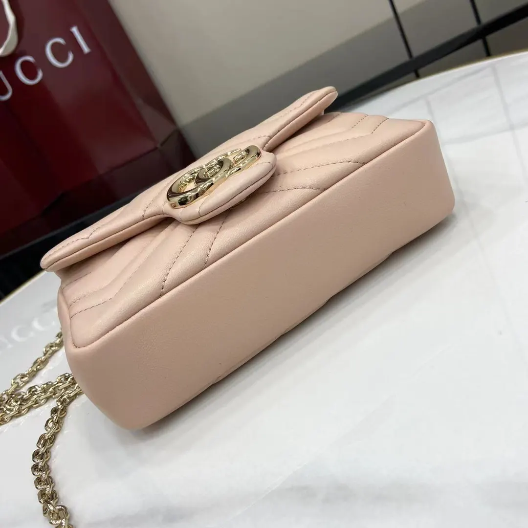 Gucci Marmont 绗缝皮革链条包 单肩斜挎