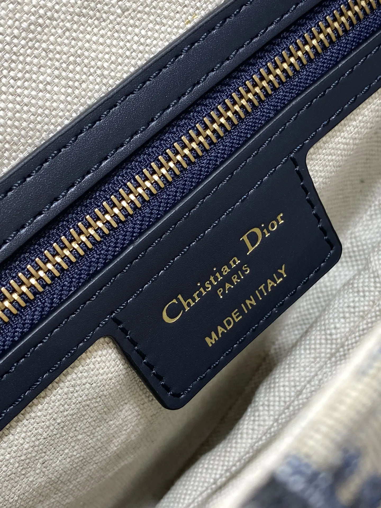 Dior Saddle 老花藍馬鞍包 手提斜挎 手提包(數字9) Dior Saddle 老花藍馬鞍包 手提斜挎 手提包(數字9)