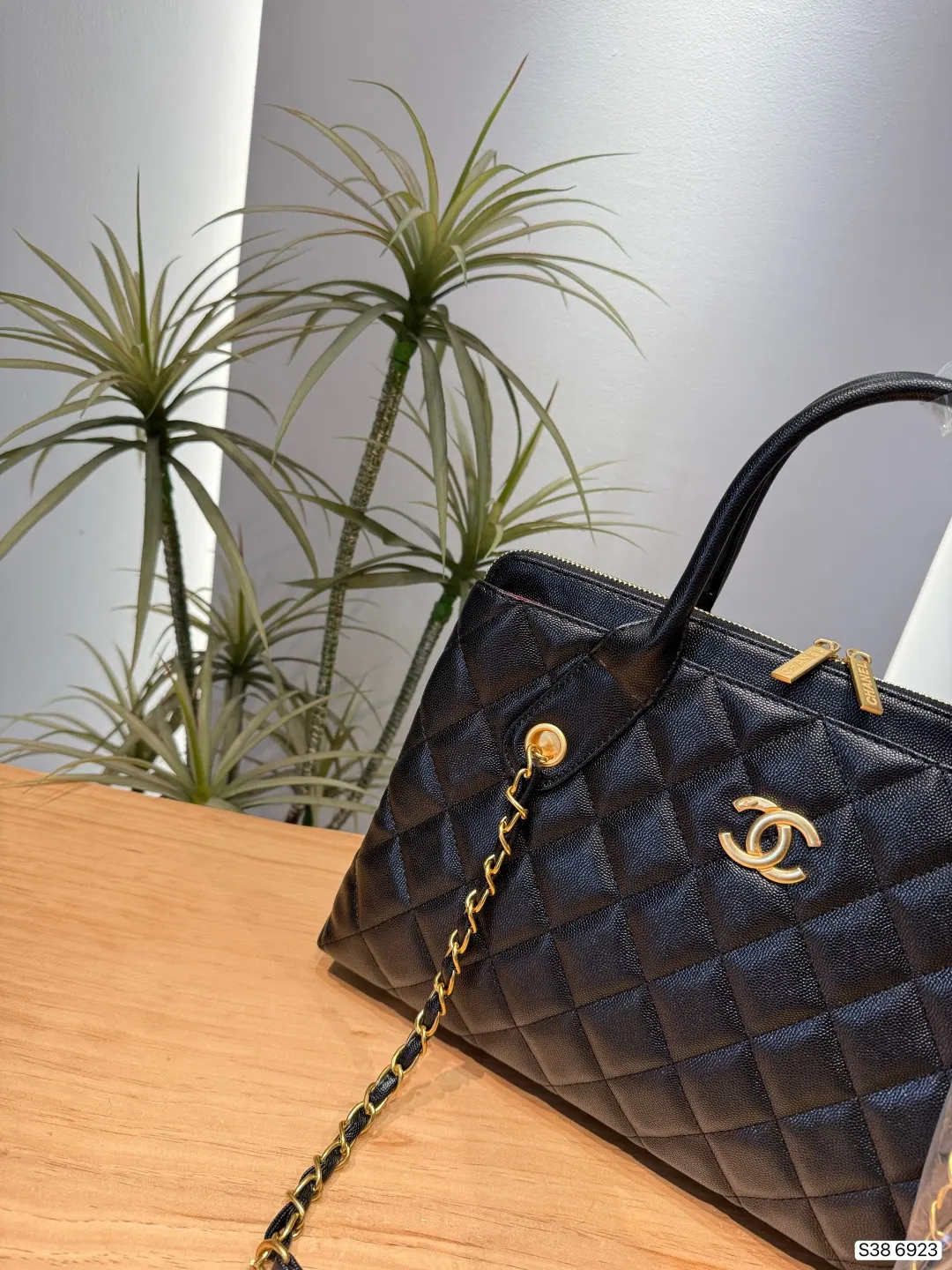 CHANEL 牛皮 托特包 大容量托特款