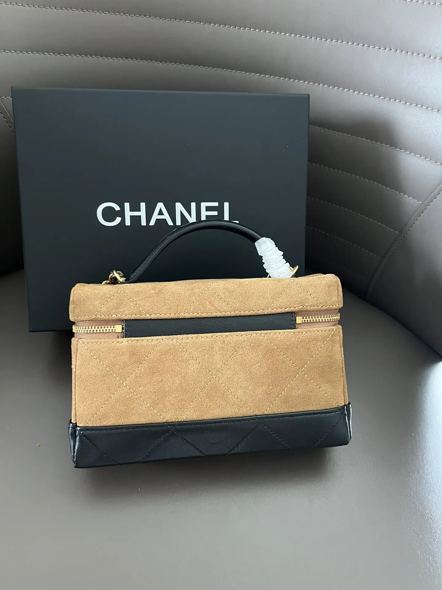 Black Gold Top Handle Bag Classic