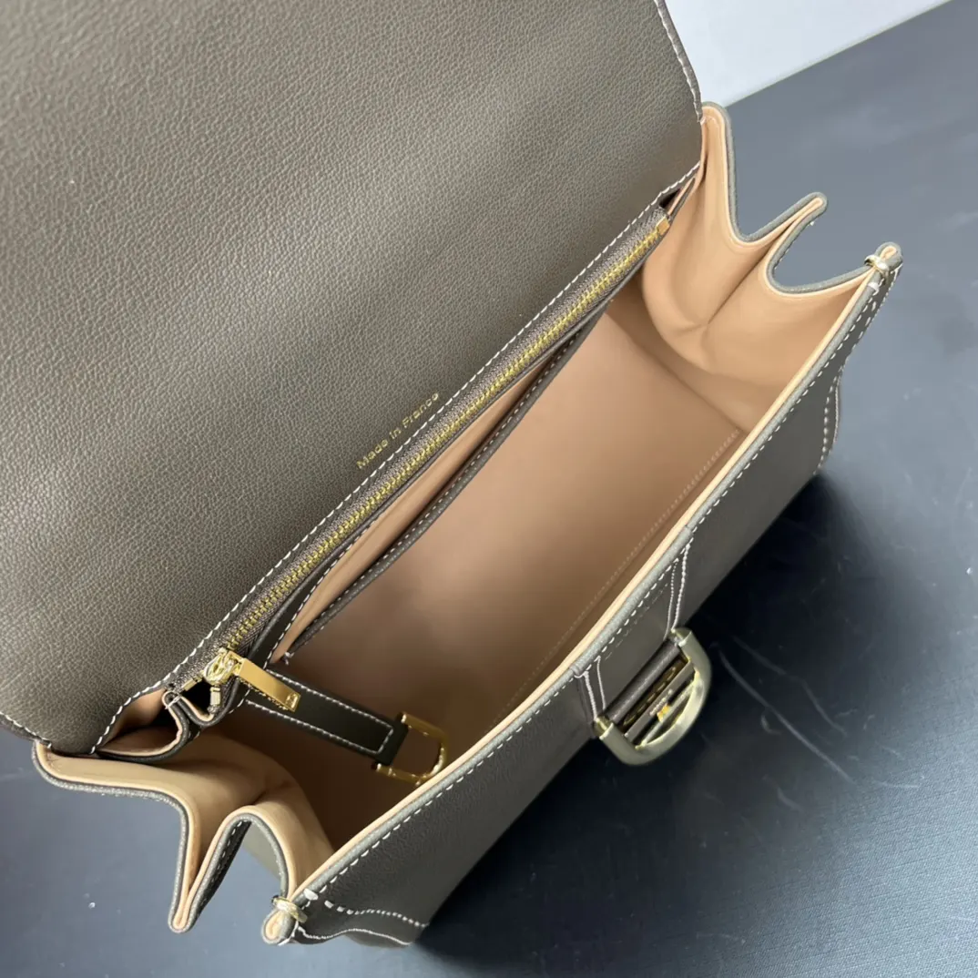 Louis Vuitton Top Handle Bag Commuter Leather Image 9 Louis Vuitton Top Handle Bag Commuter Leather Image 9