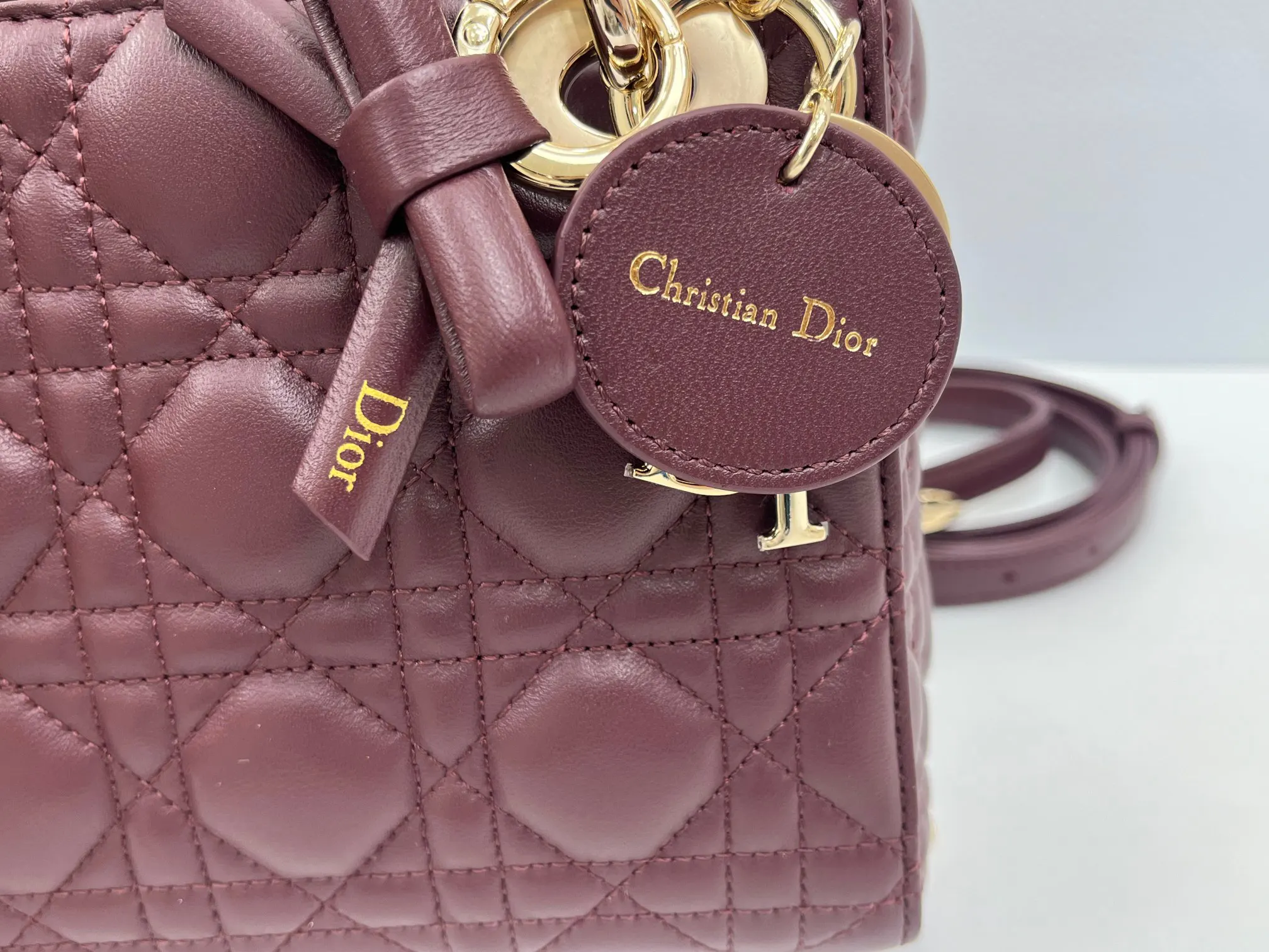 Dior Lady Dior Lady 酒红链条包 藤格手提