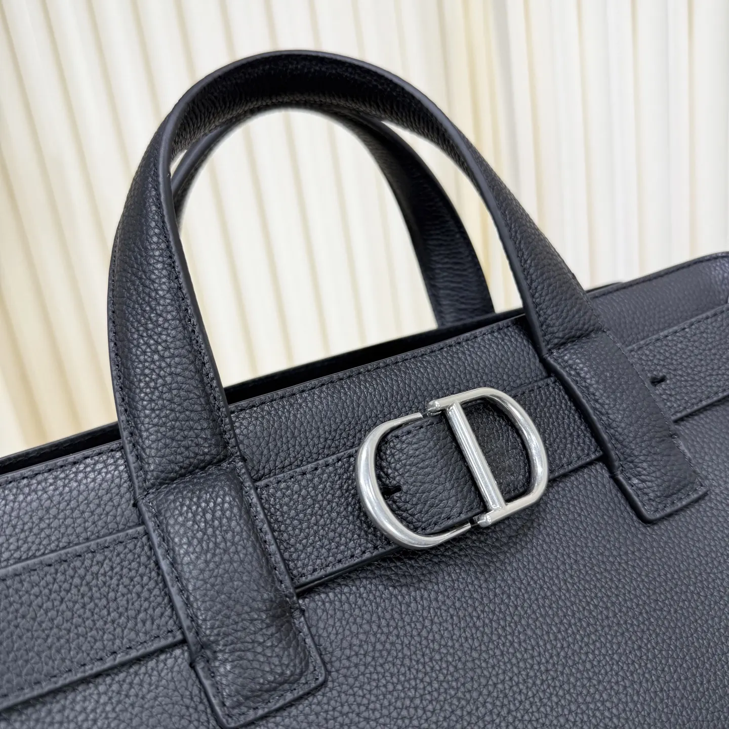 Dior 黑色 牛皮 市场 打版 保证进口头层牛皮 拒绝二层 收纳包 旅行收纳款