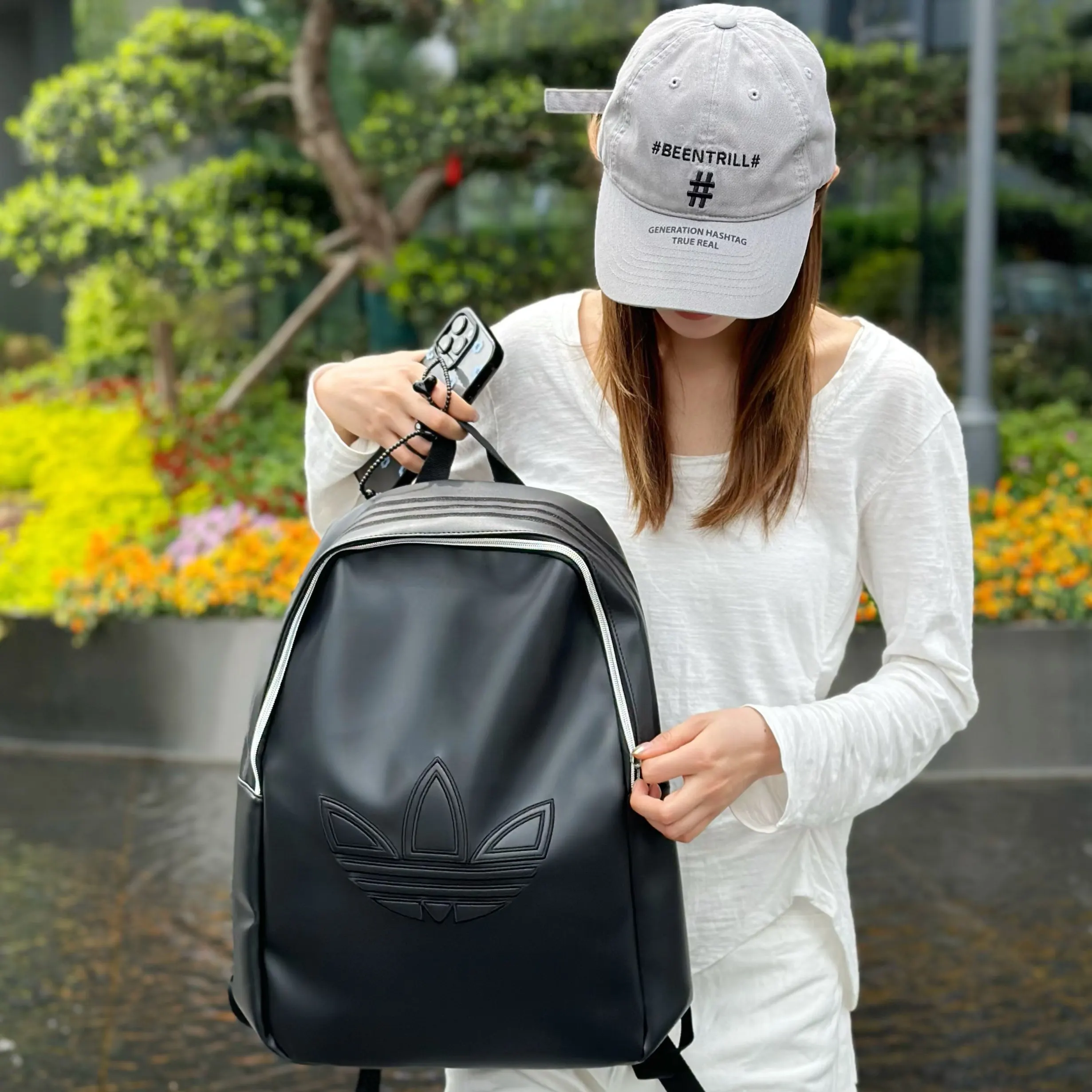 阿迪达斯Adidas双肩包单肩包学生书包 实用双肩款