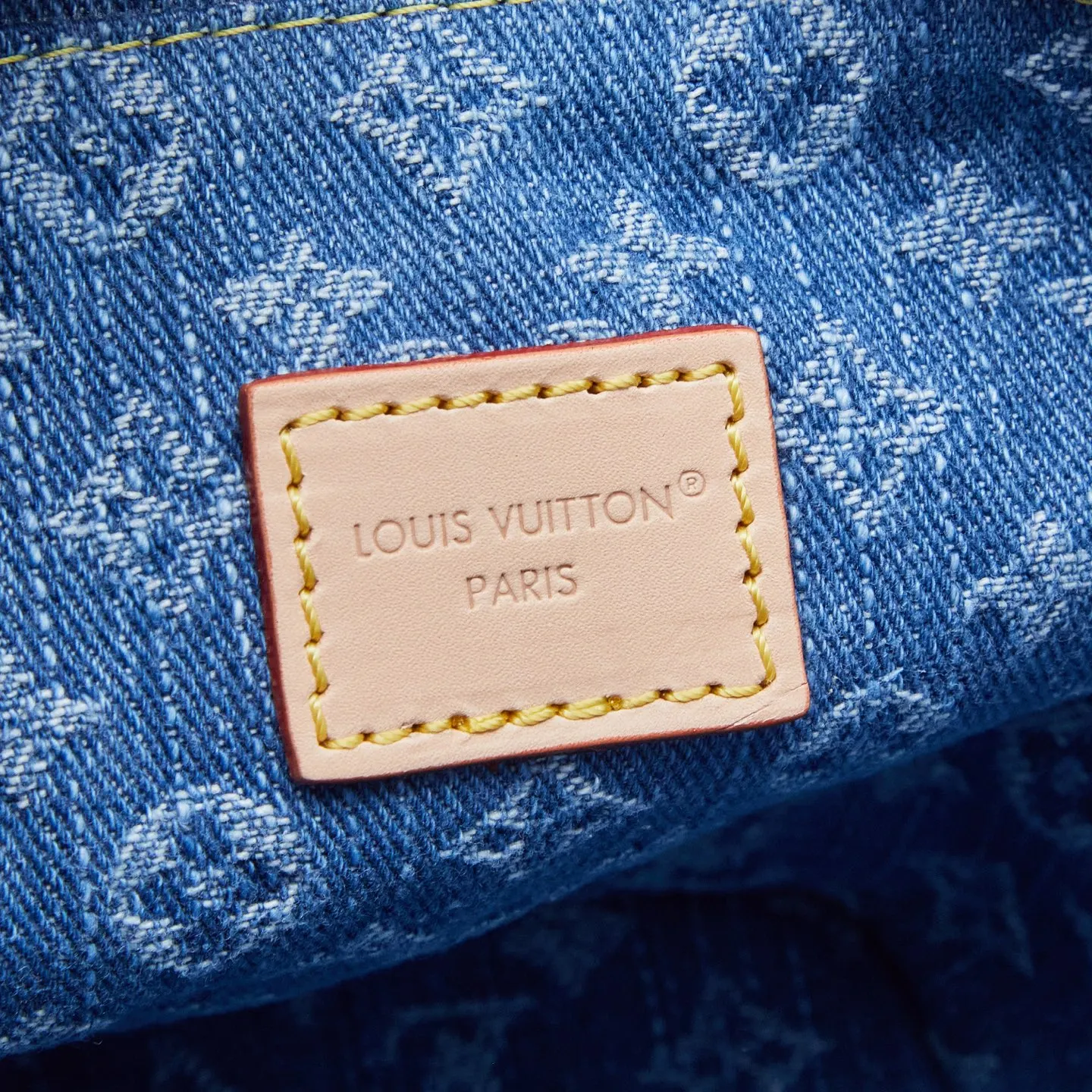 LV 丹宁 牛皮 鏈條包 精致鏈條款(數字9) LV 丹宁 牛皮 鏈條包 精致鏈條款(數字9)