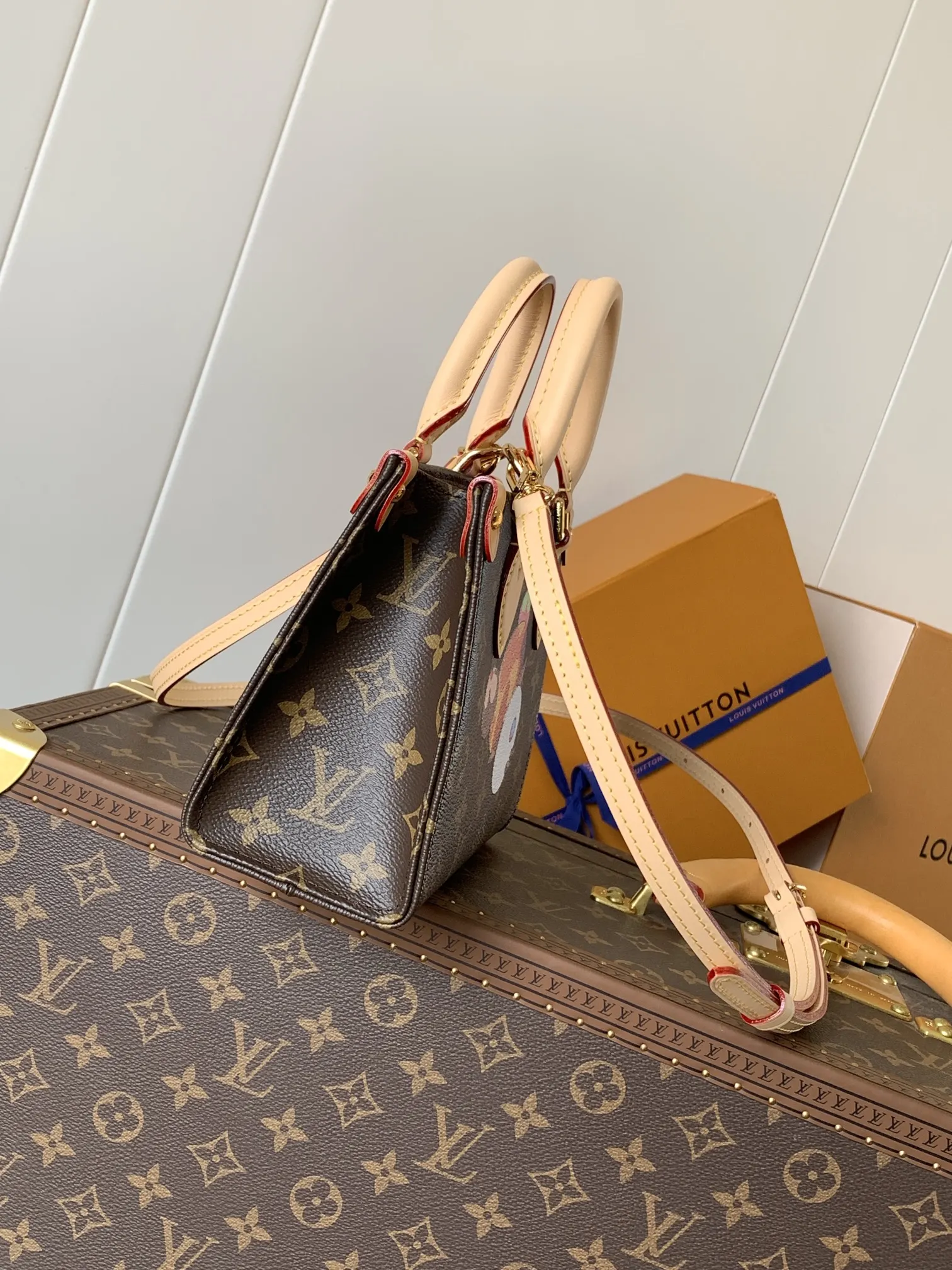 LV 牛皮 村上隆再版系列以玩味笔触演 收納包 旅行收納款