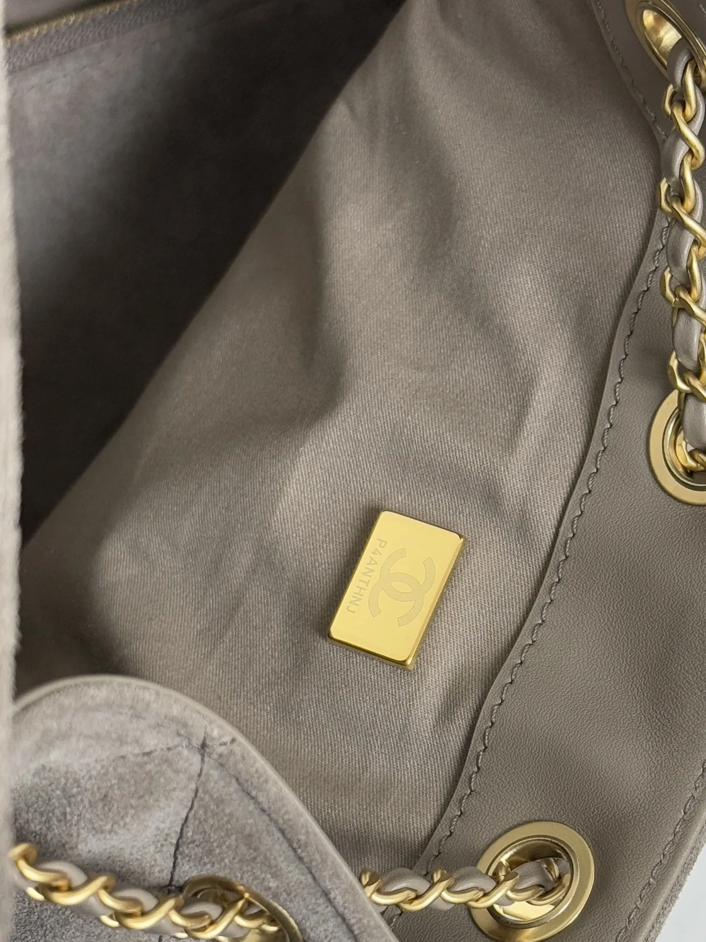 Chain Bag Leather
