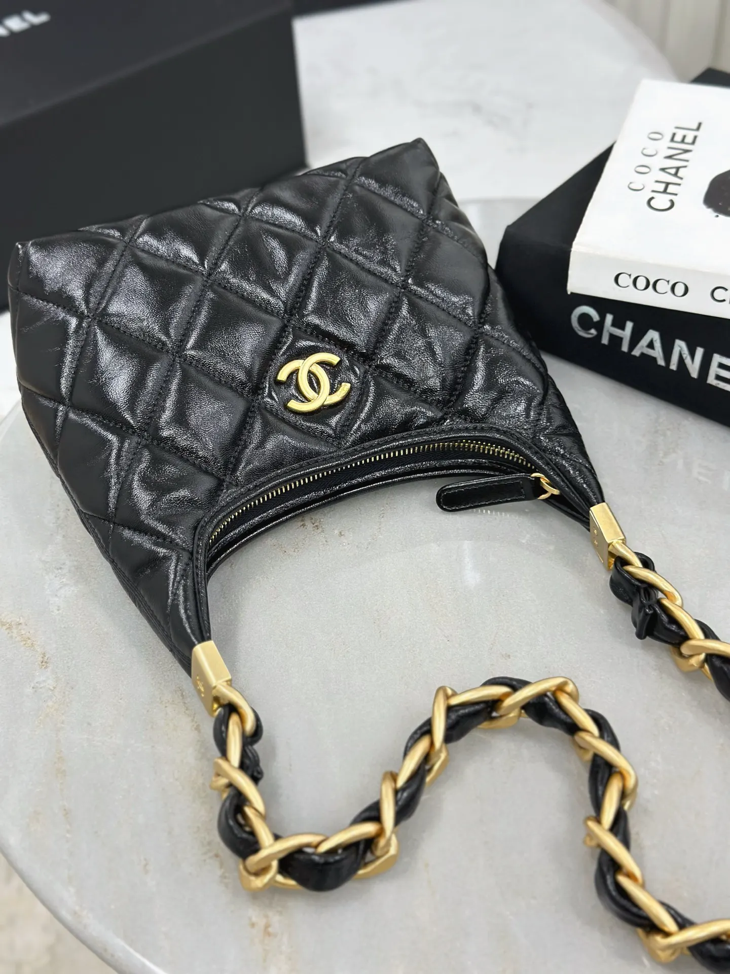 Chanel Oil Wax Sheepskin Hobo Underarm Bag One Shoulder Back
