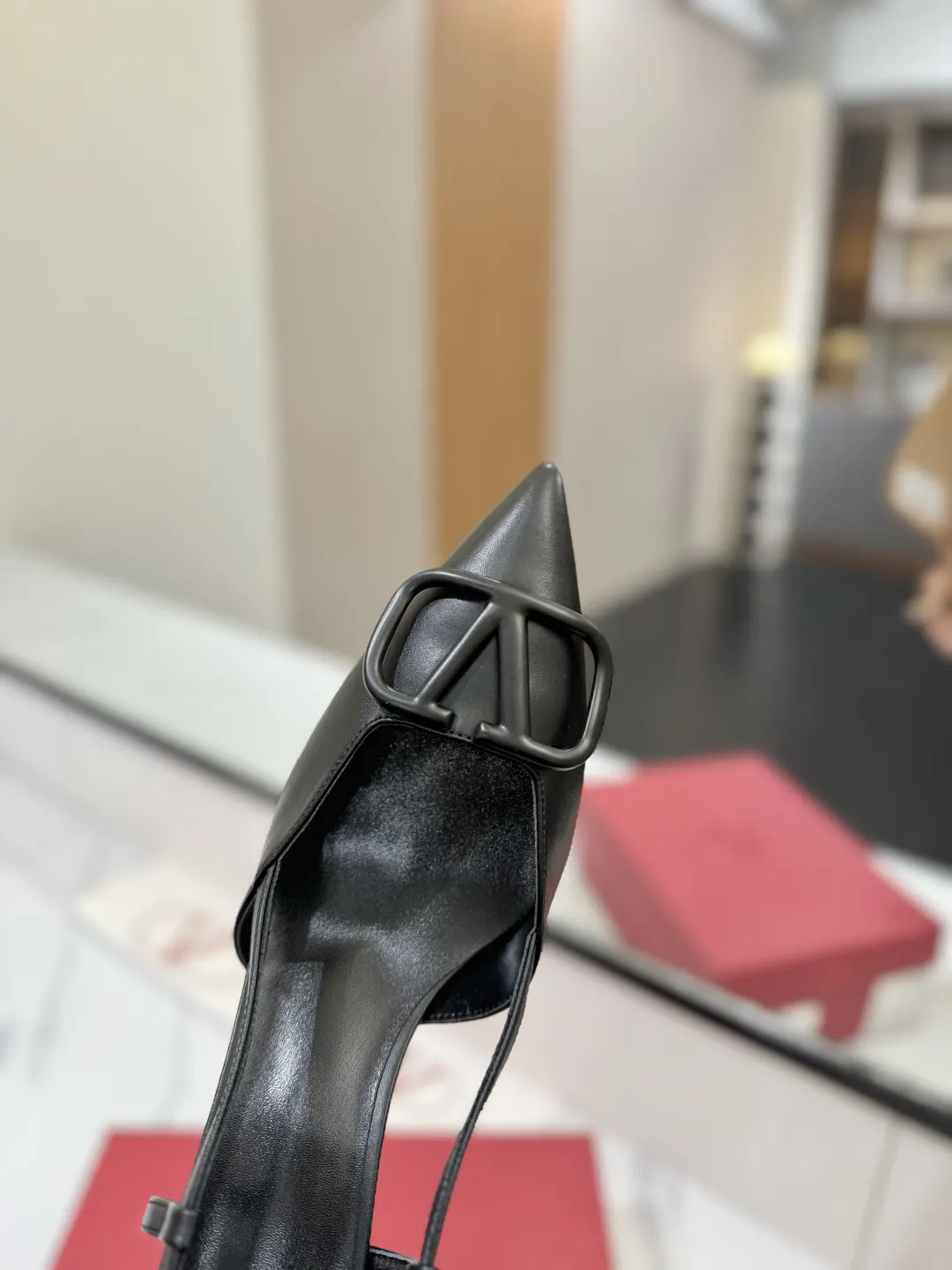 Valentino 金色 拖鞋 轻便舒适款 款03