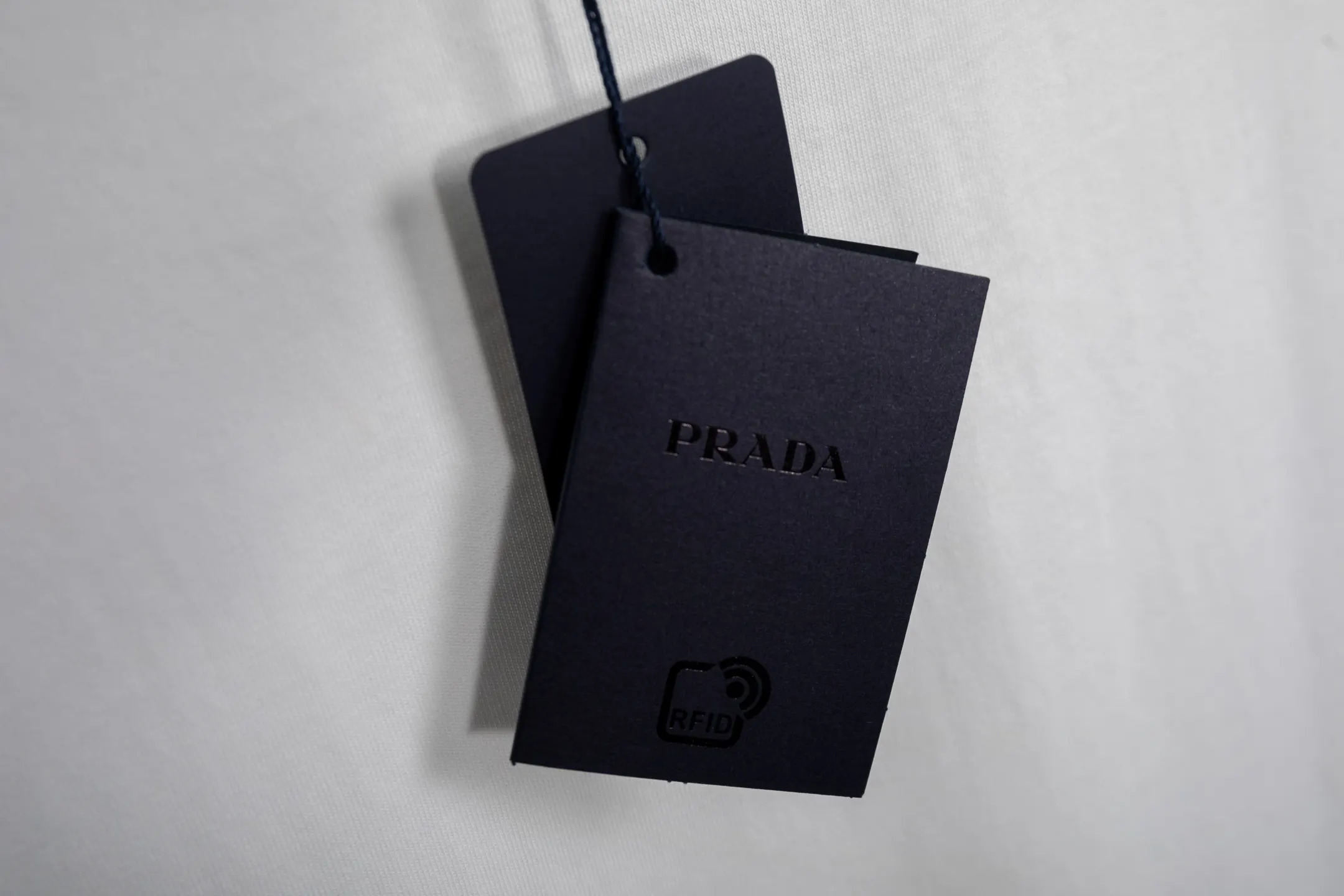 Prada 领口小标 短袖T恤 高克重休闲