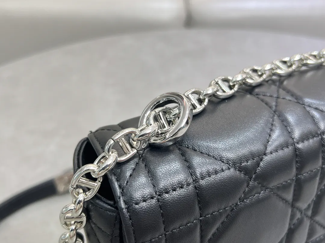 Dior Caro 黑色羊皮链条包 手提斜挎