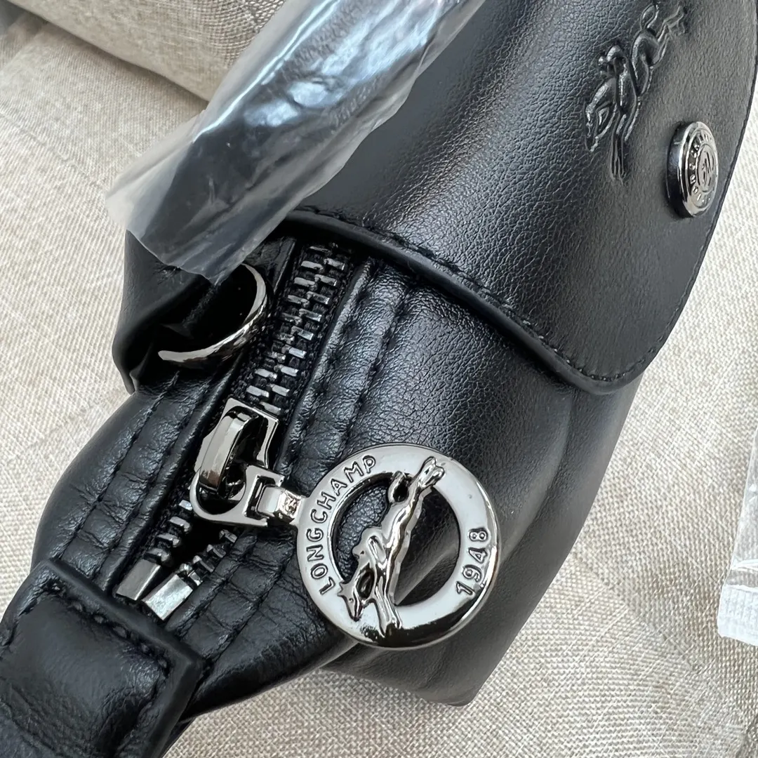 Black Top Handle Bag Commuter Classic