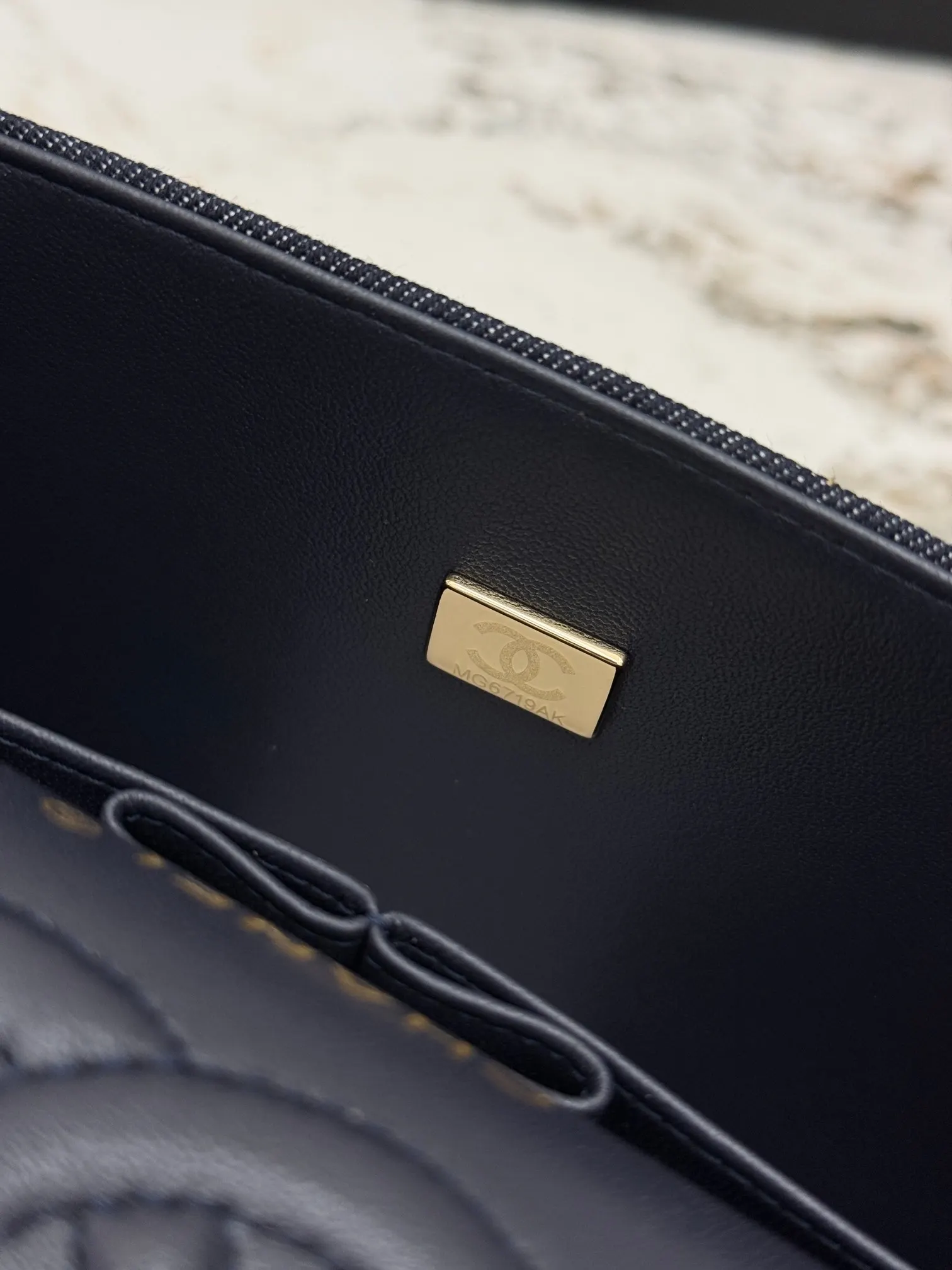 Audemars Piguet 蓝色 金色 牛皮 链条包 精致链条款