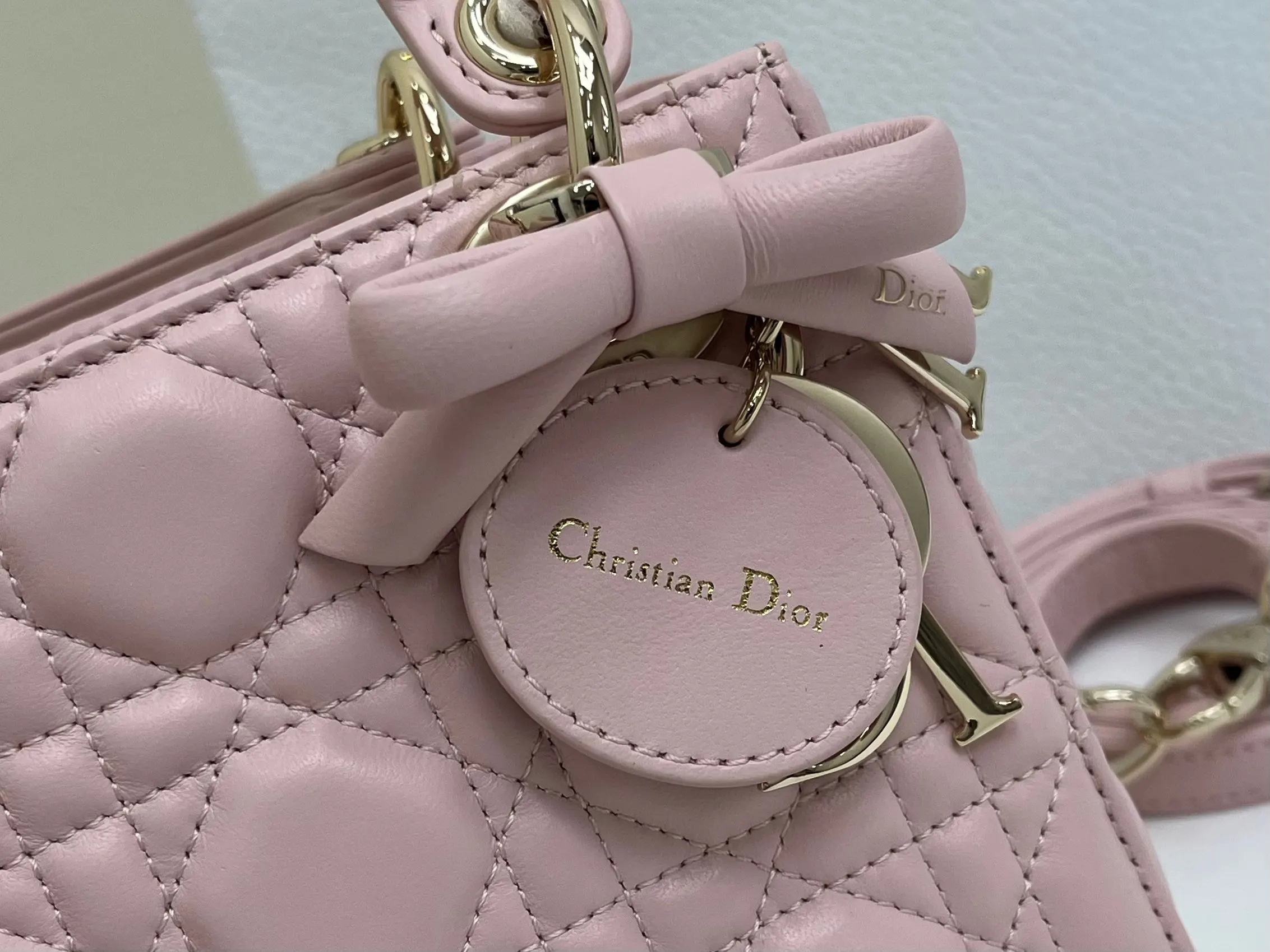 Dior Lady Dior Lady Soft Pink Chain Bag Handheld Crossbody