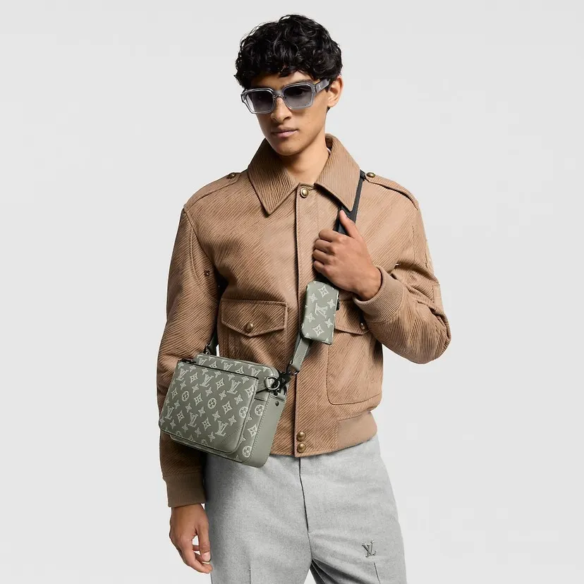 LV green, messenger bag Image 5 LV green, messenger bag Image 5