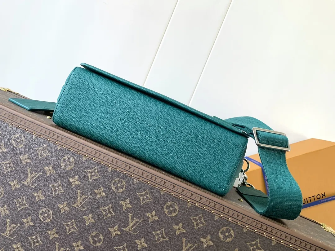 LV 黑色 藍色 牛皮 收納包 旅行收納款