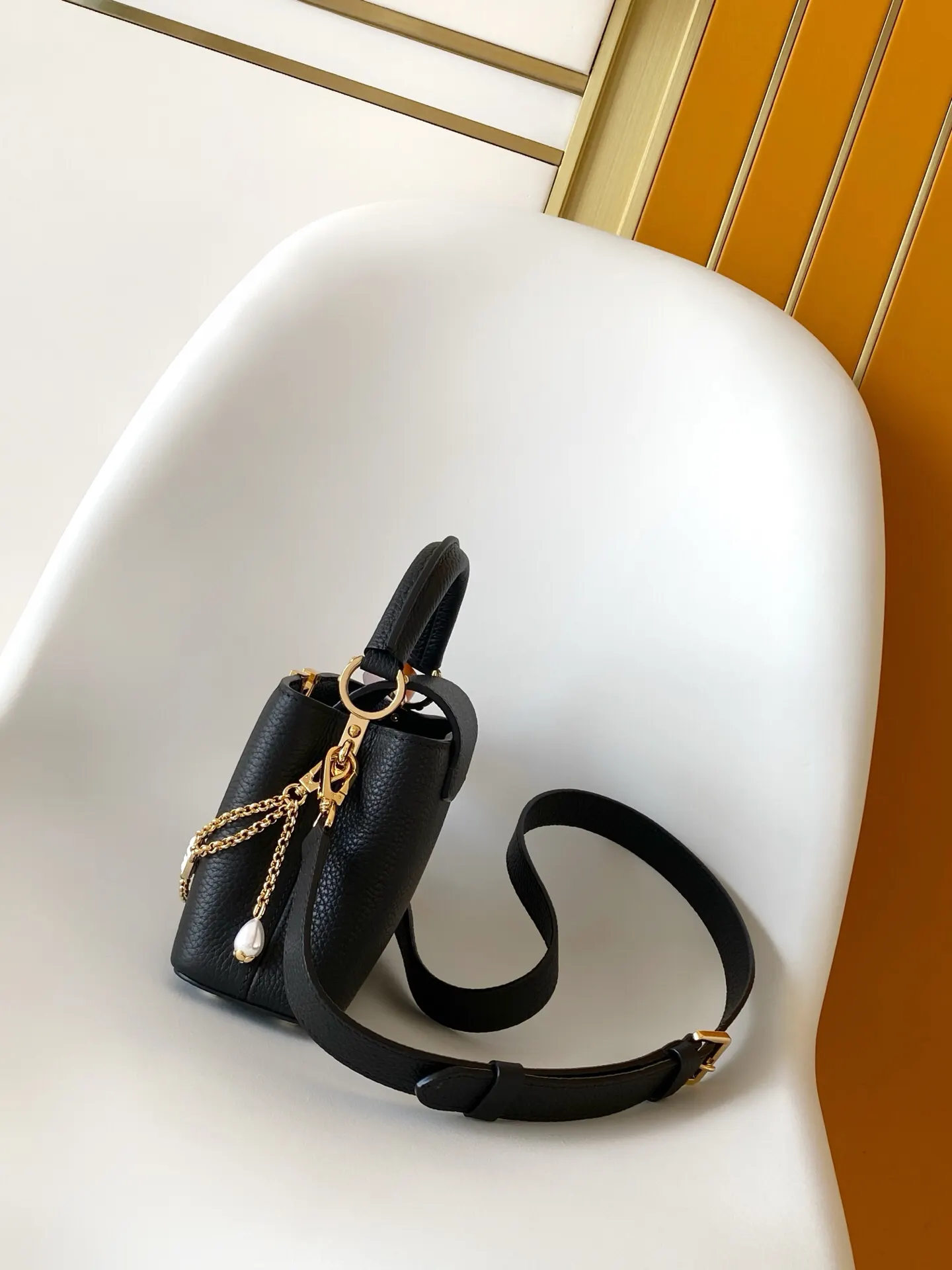 Louis Vuitton Black Chain Bag Leather