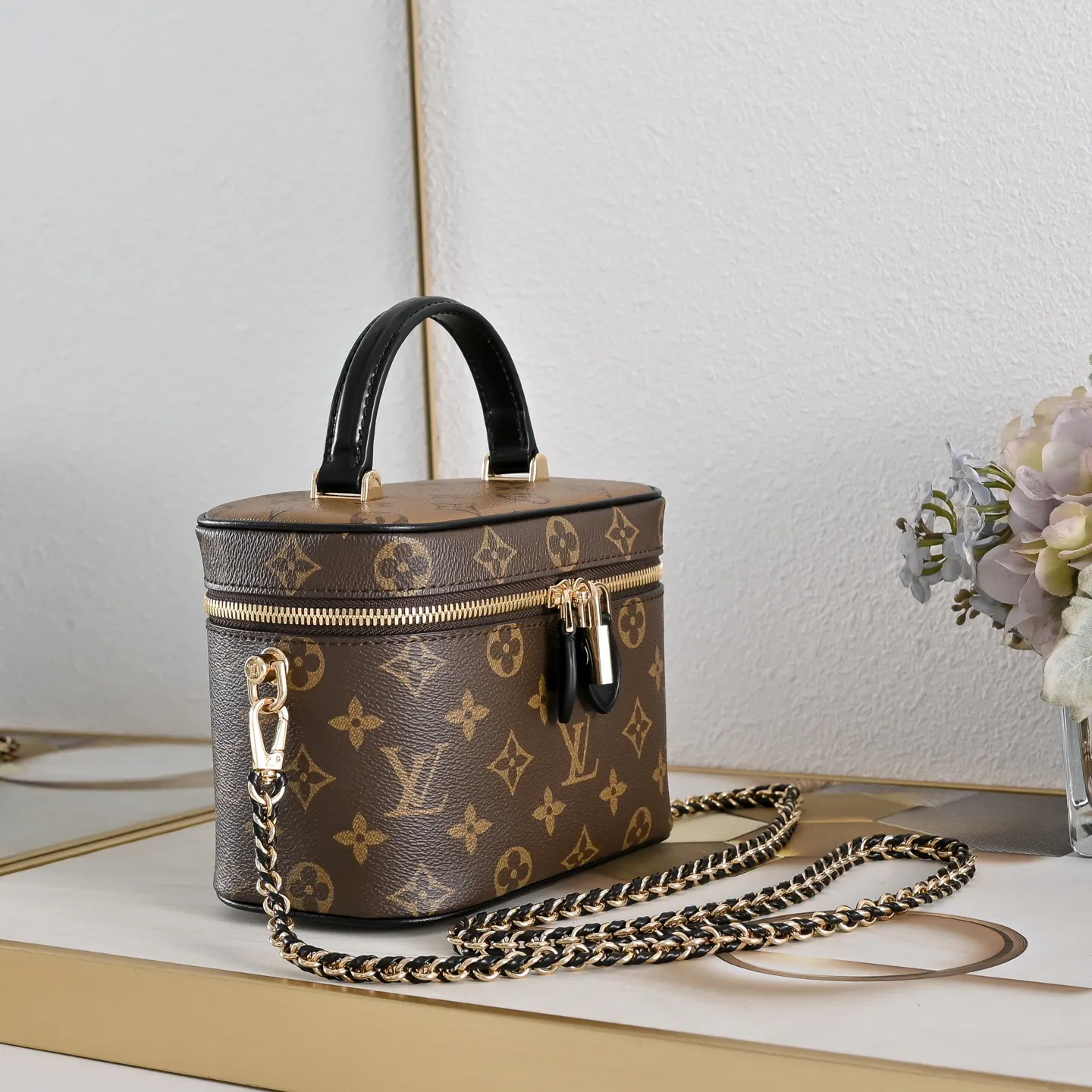 Louis Vuitton Monogram Chain Bag Canvas
