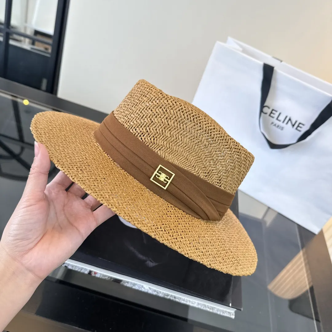 Celine 帽子 日常造型款