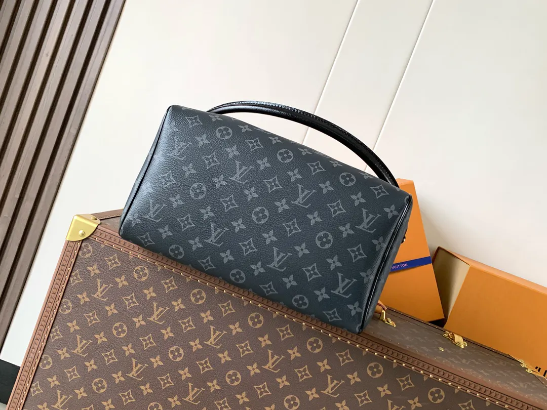 Monogram Chain Bag Leather