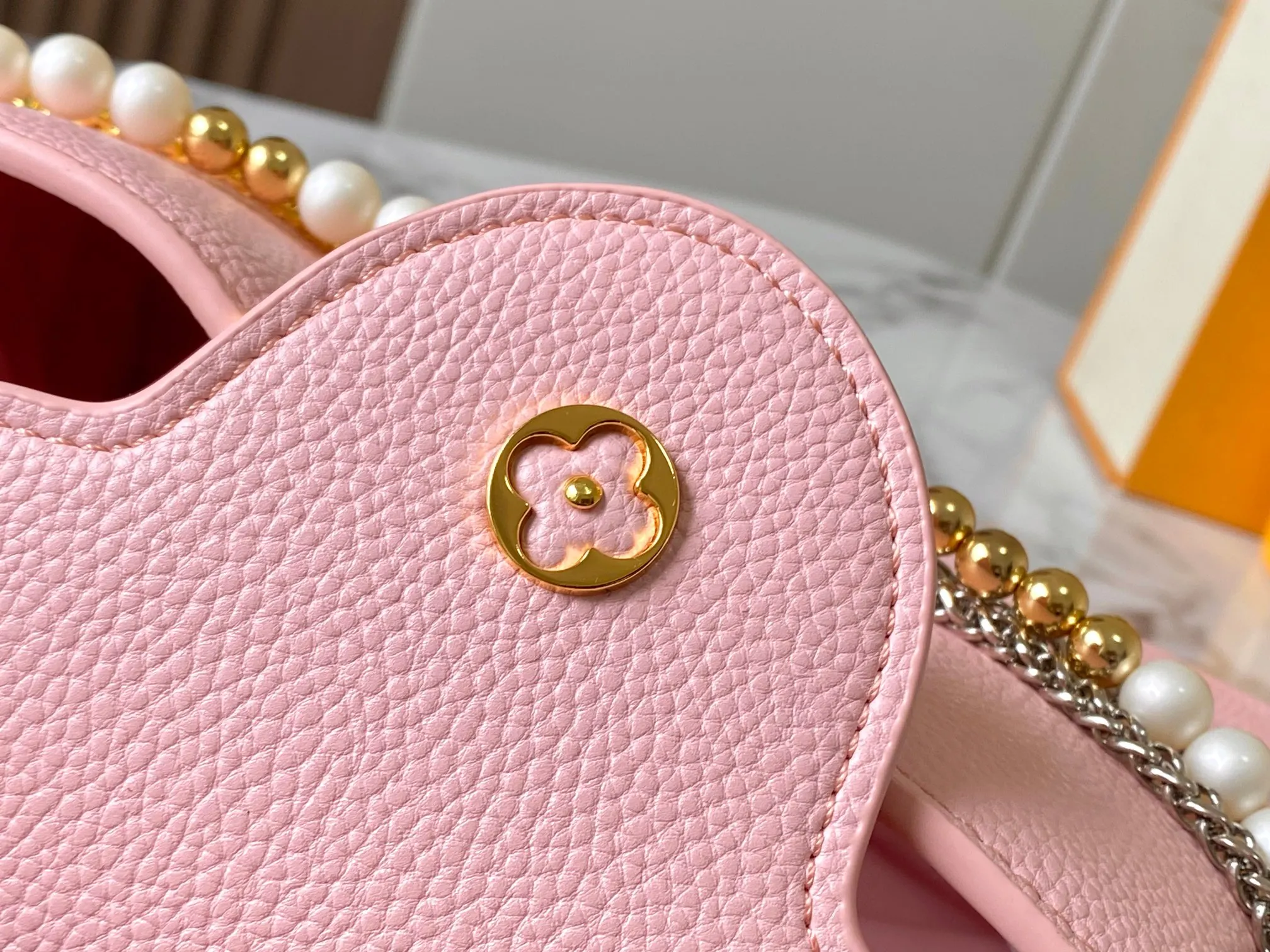 Chain Bag Leather