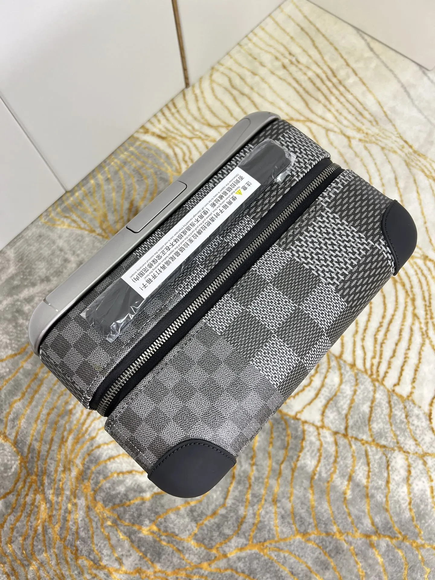 LV 帆布 从来都是想如何拥有 而不是压制自己的喜欢 行李箱 旅行拉杆款 轻便出行款