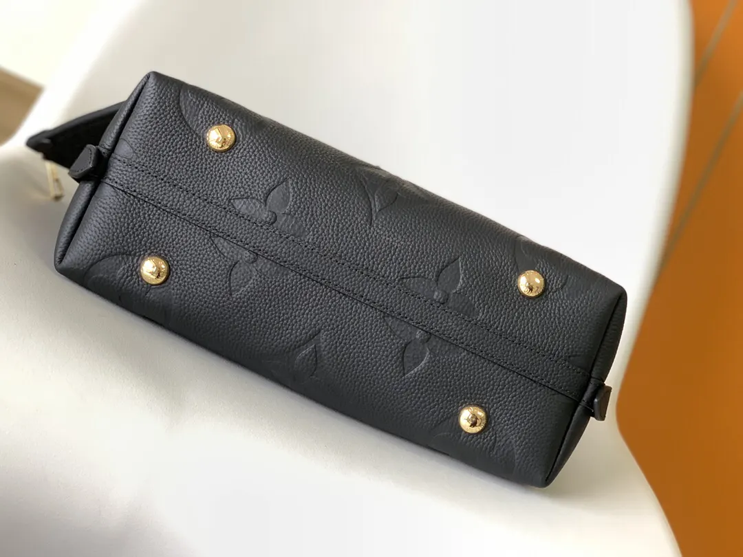 CarryAll 米白 粉色 Monogram 手拿包 精致手拿款