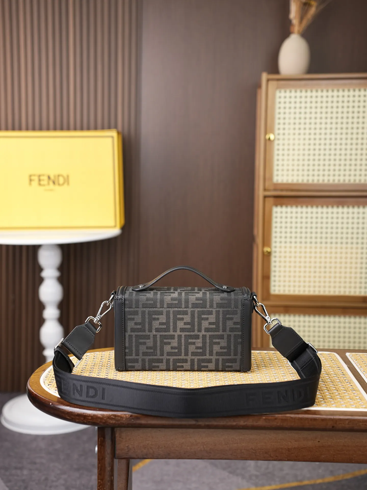 Top Handle Bag Commuter Leather