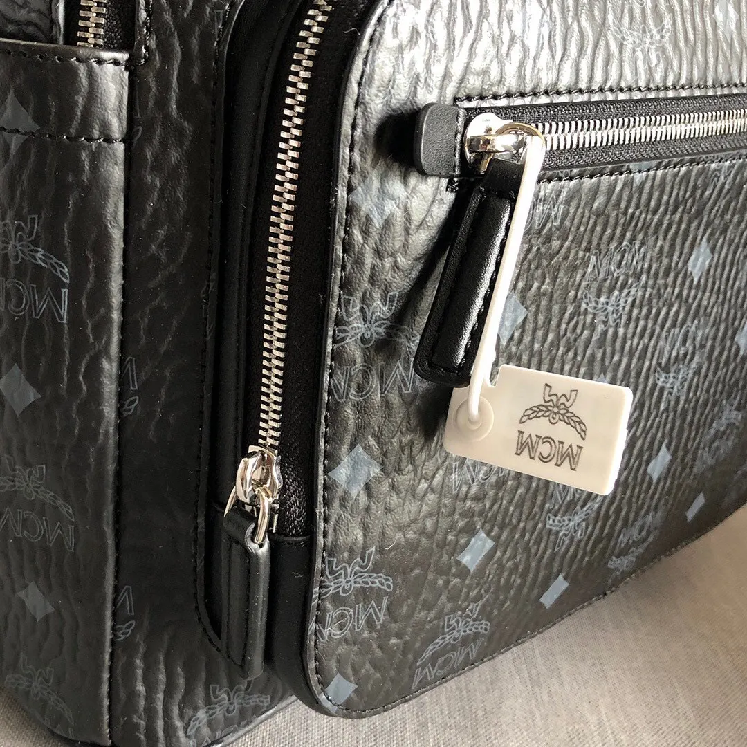 黑色 牛皮 款号 MCM Stark 双肩包 实用双肩款
