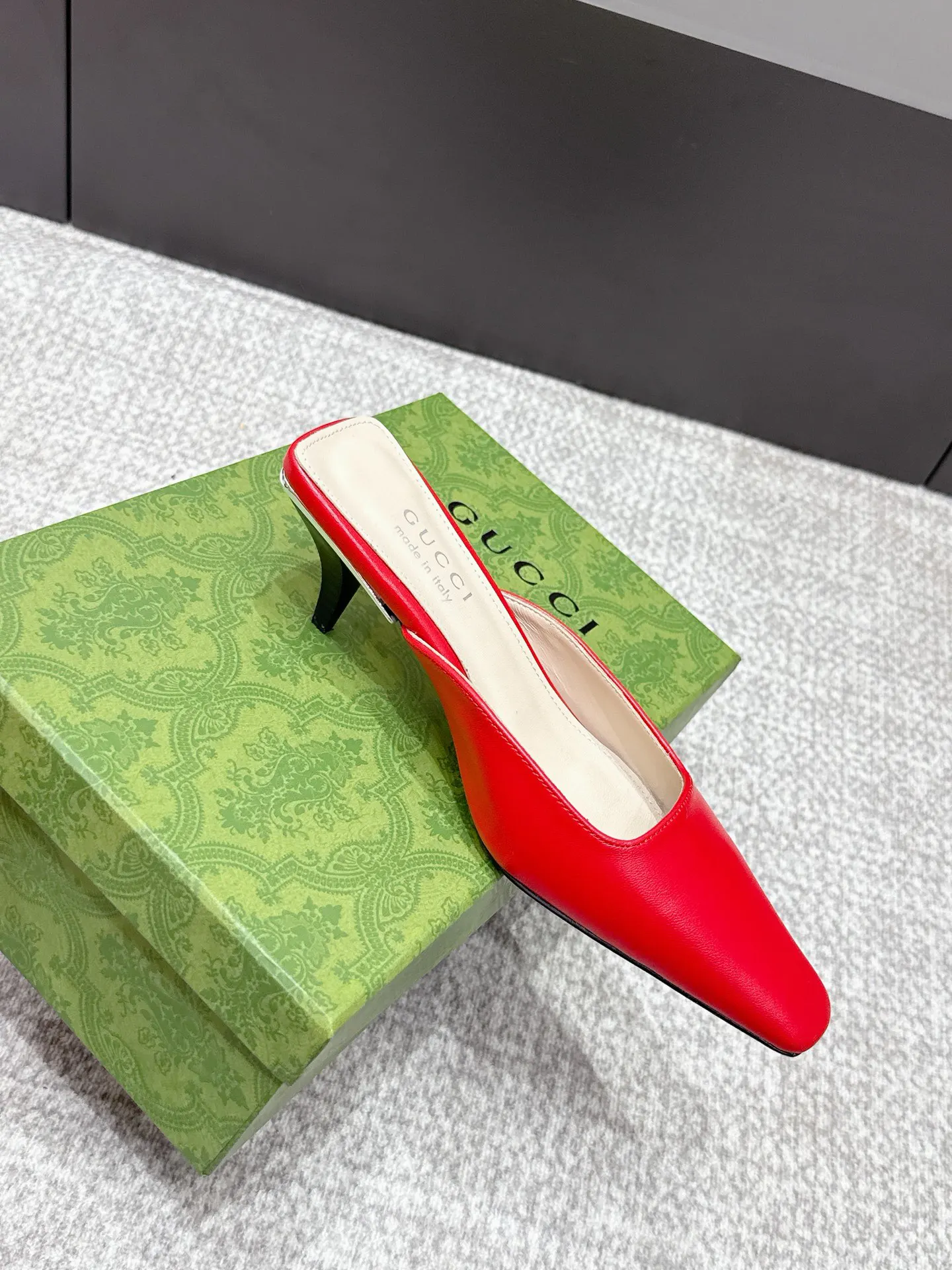 Gucci Logo休闲运动鞋