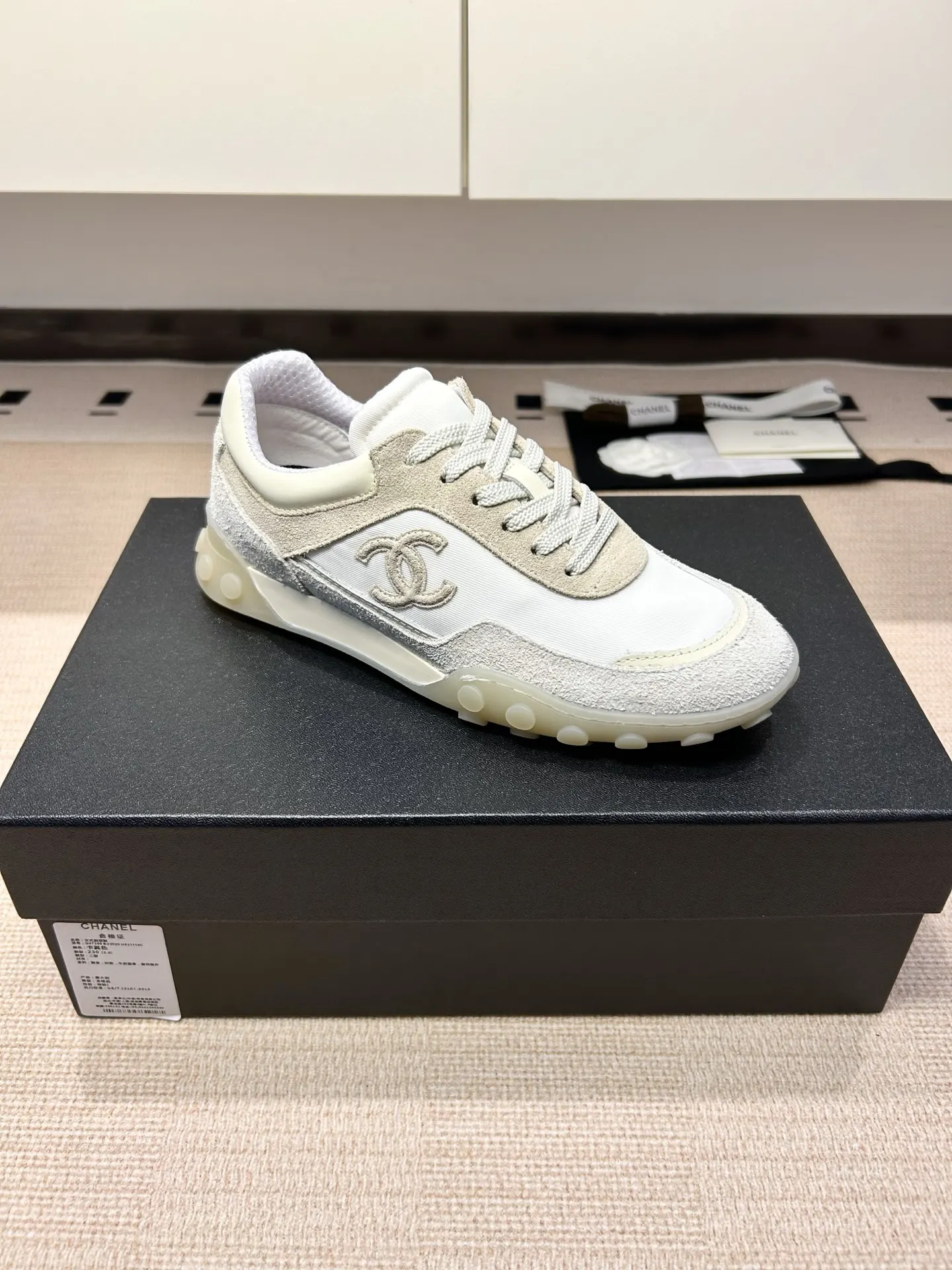 Chanel 白色/红色 皮革 乐福鞋